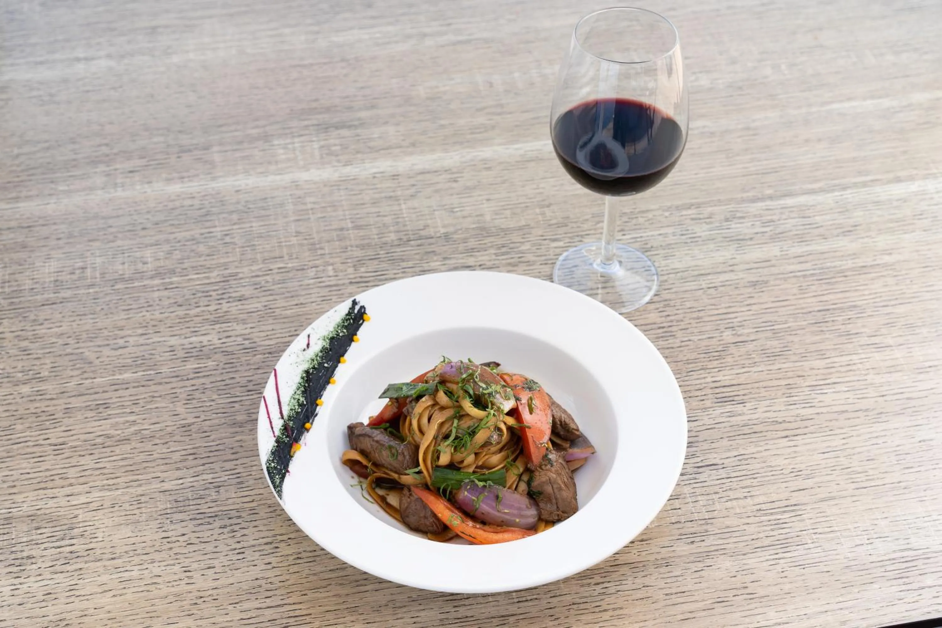 Food and drinks in Terrado Suites Iquique