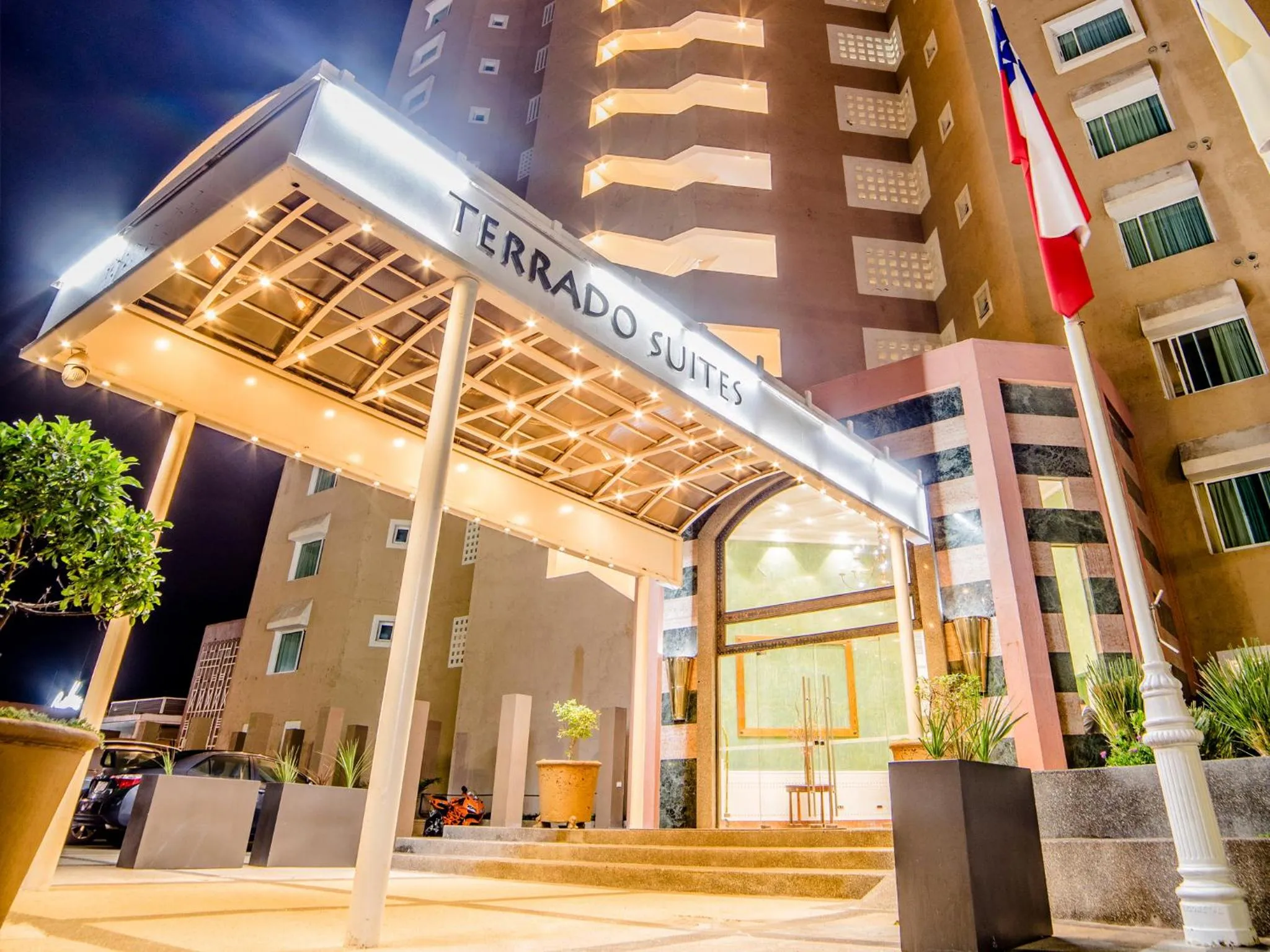 Facade/entrance in Terrado Suites Iquique