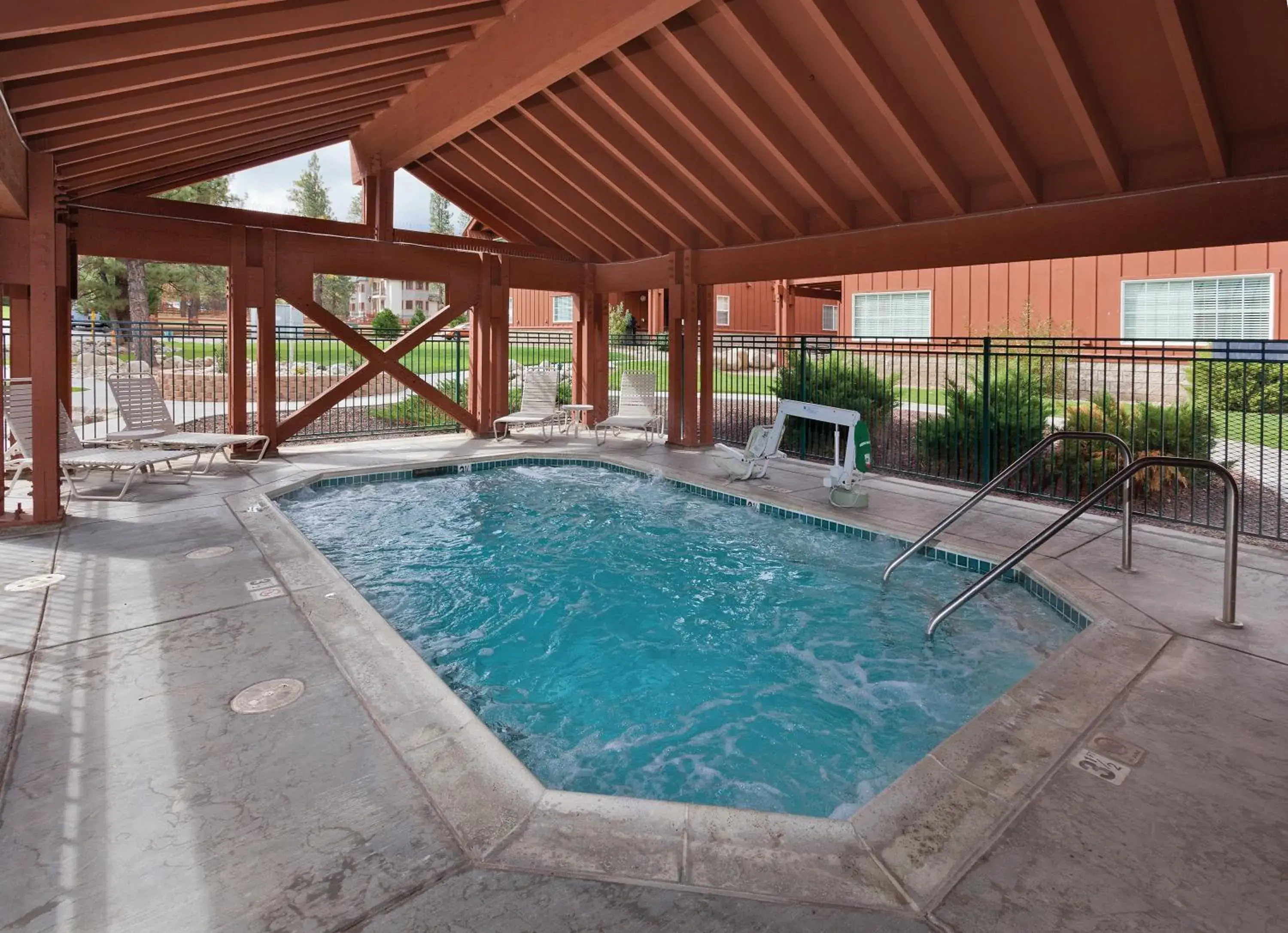 Spa and wellness centre/facilities in WorldMark Big Bear Lake Spa and wellness centre/facilities in WorldMark Big Bear Lake