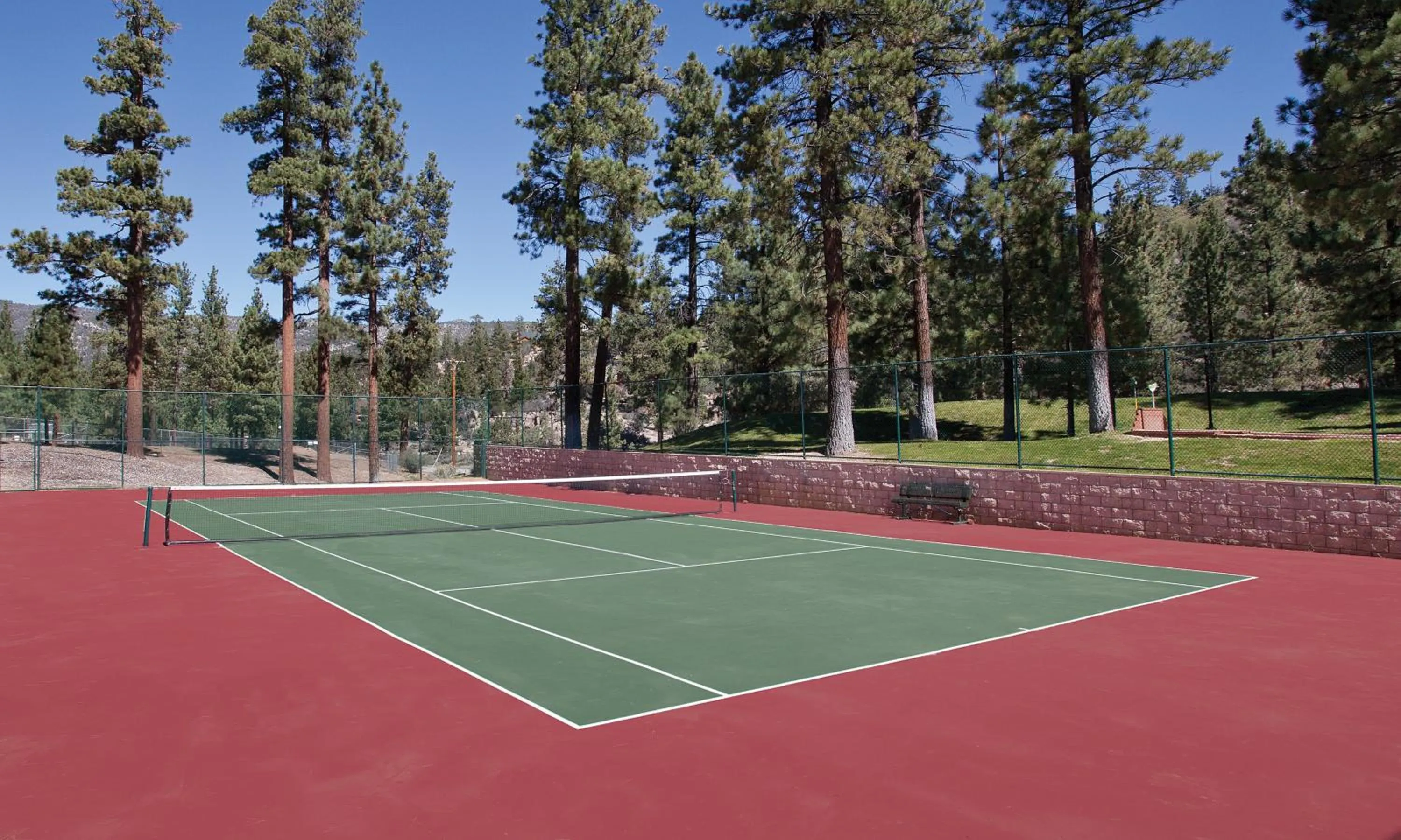 Tennis court in WorldMark Big Bear Lake