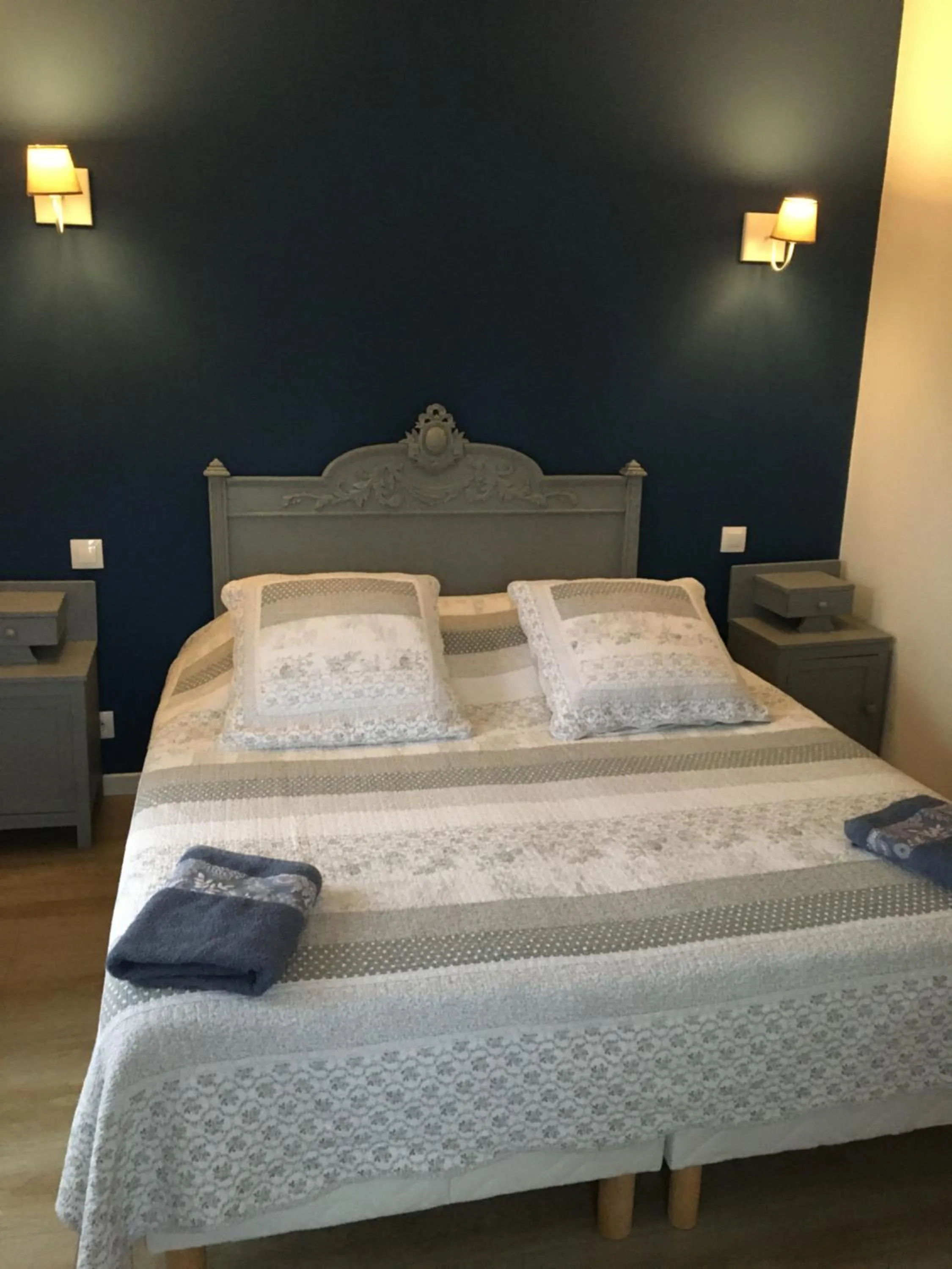 Bed in Le Clos Mony