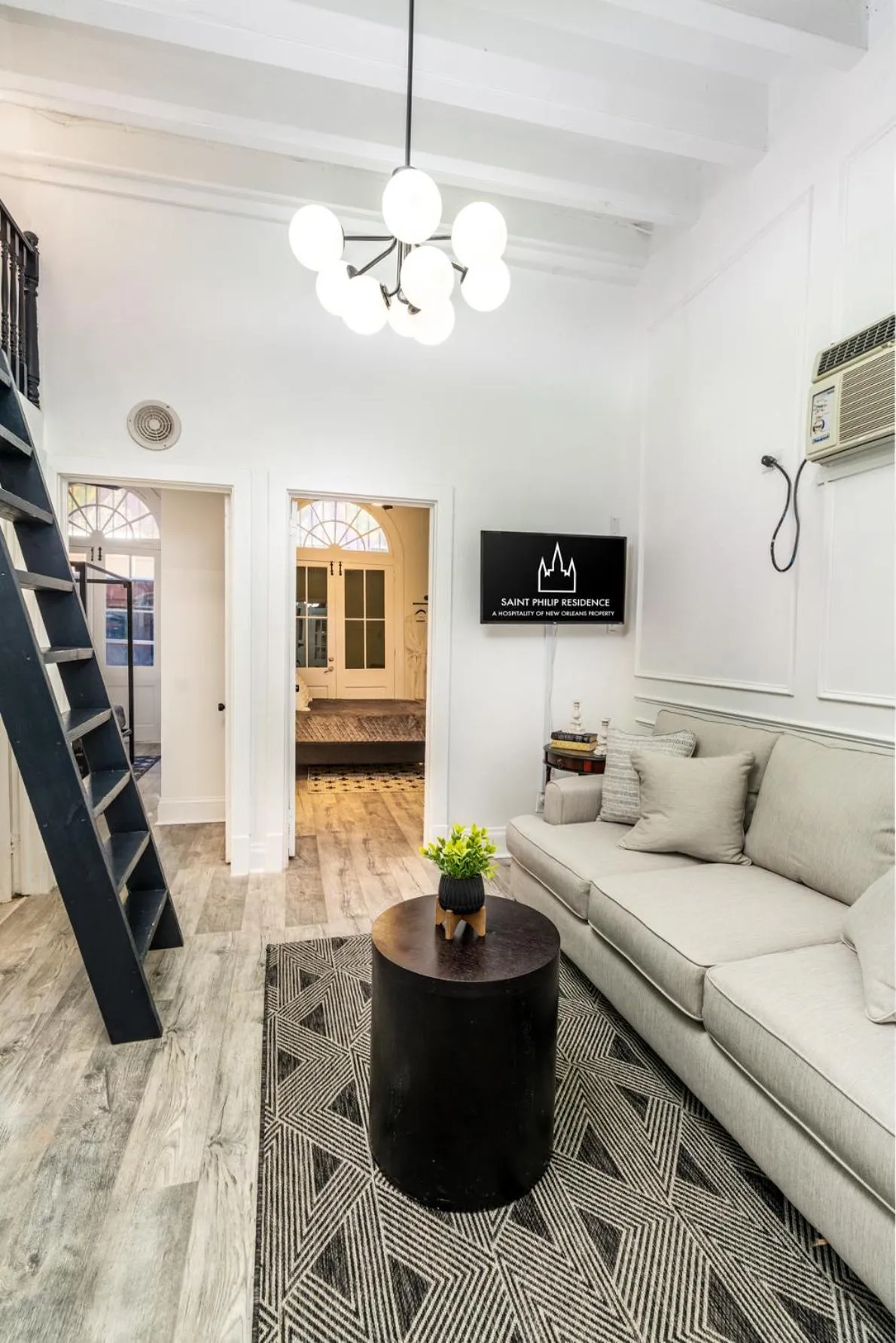 Saint Philip Residence