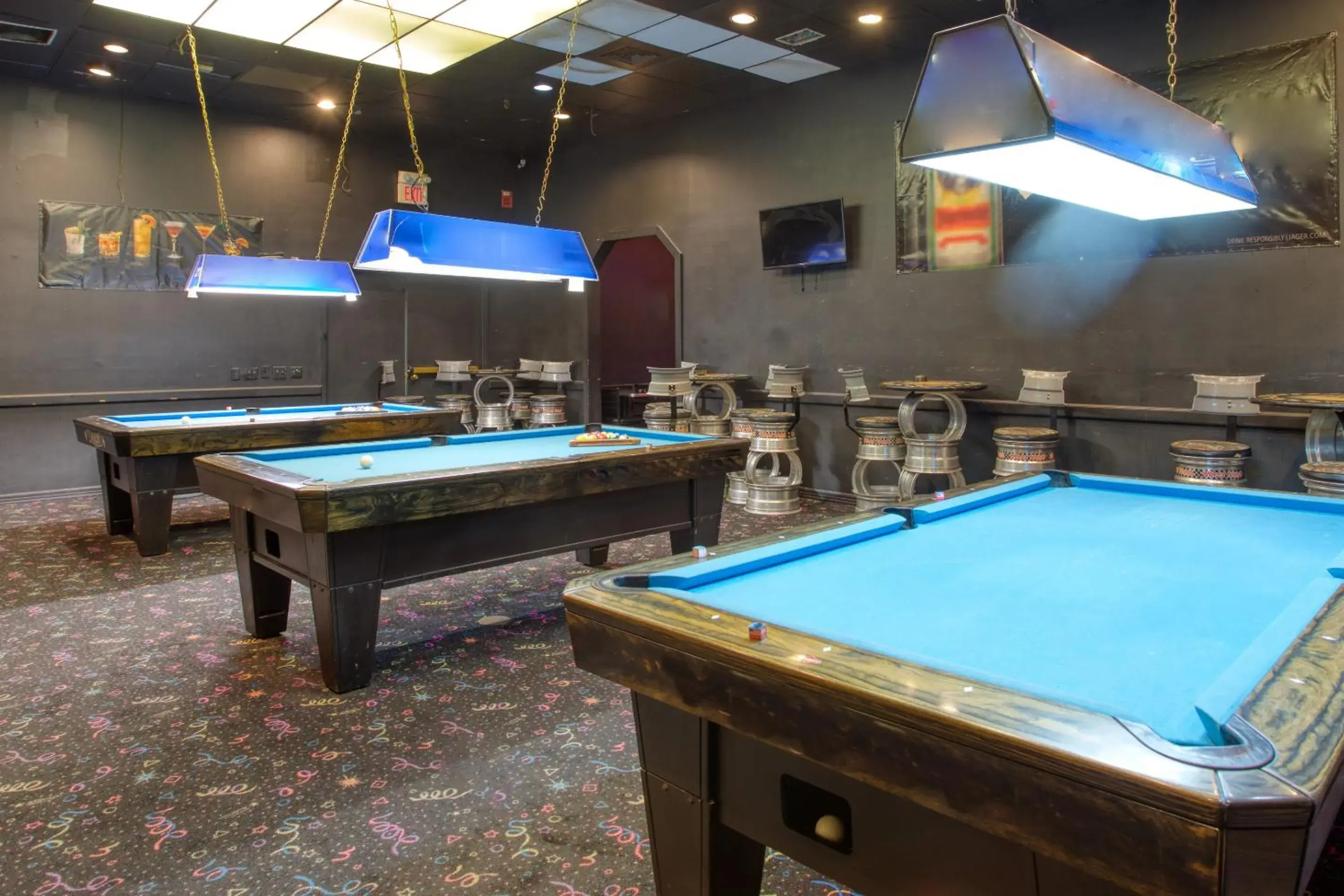 Entertainment, Billiards in OYO Townhouse Owensboro West