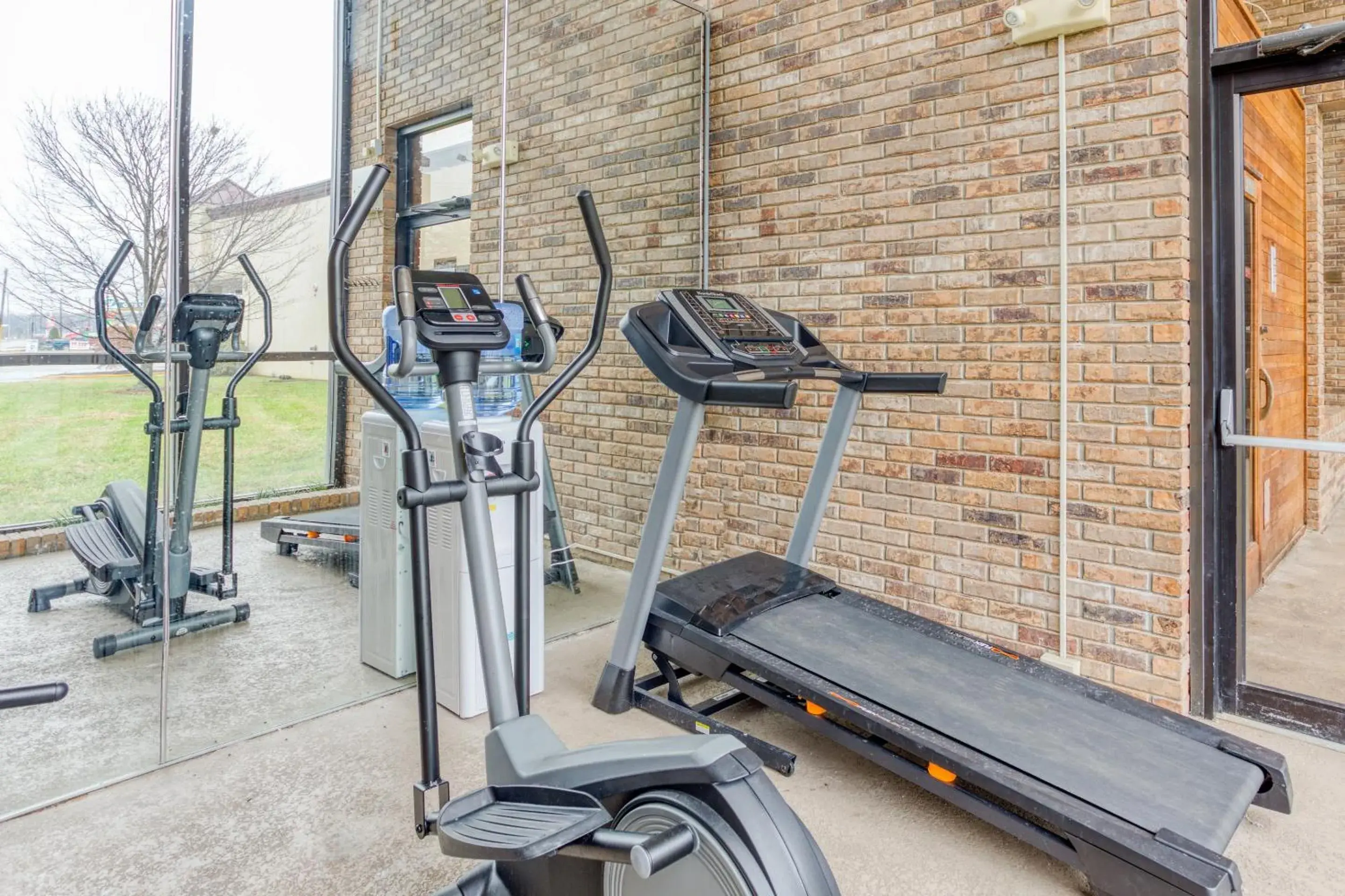 Fitness Center/Facilities in OYO Townhouse Owensboro West