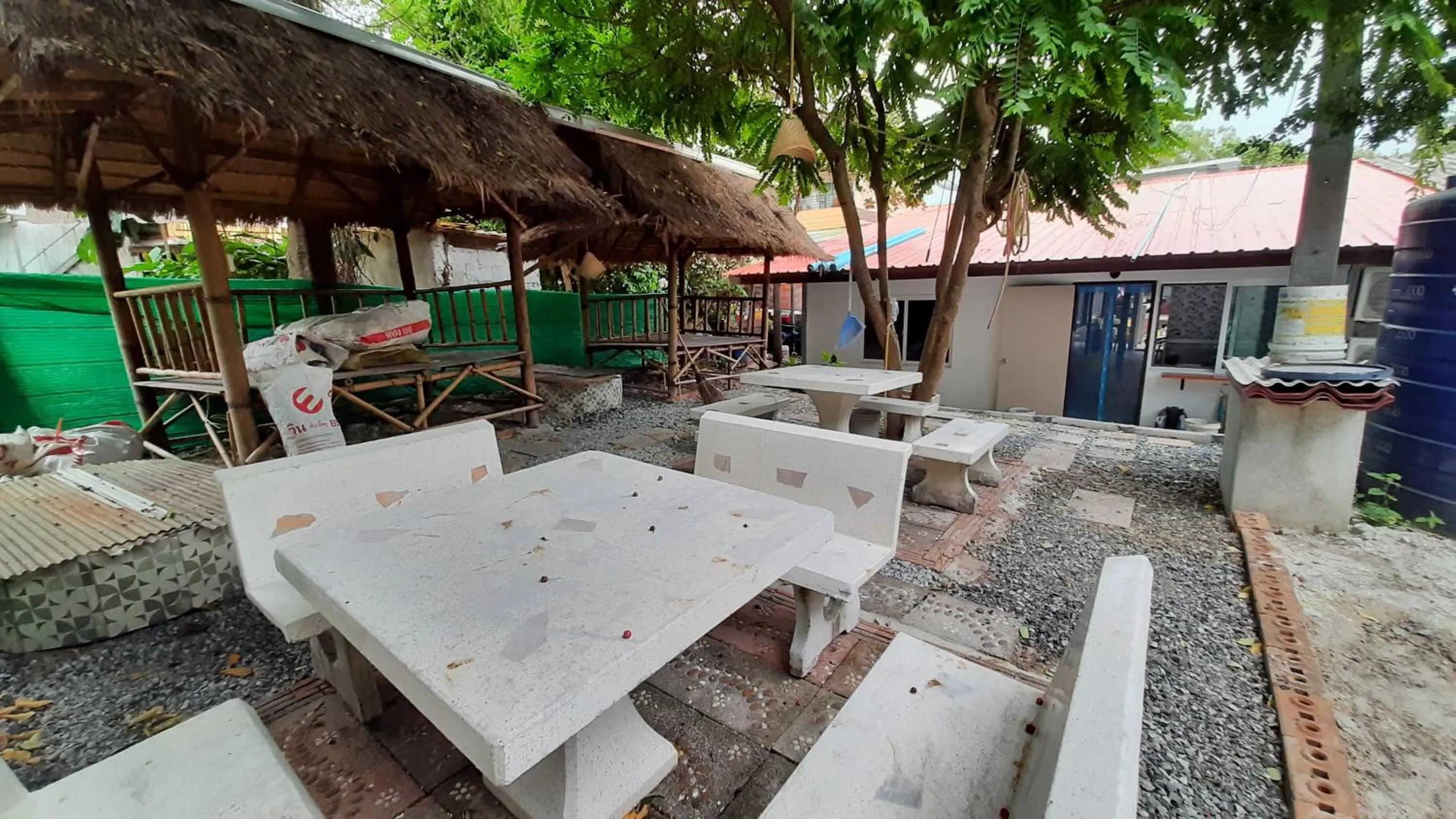 Property building in Samed Runa Village