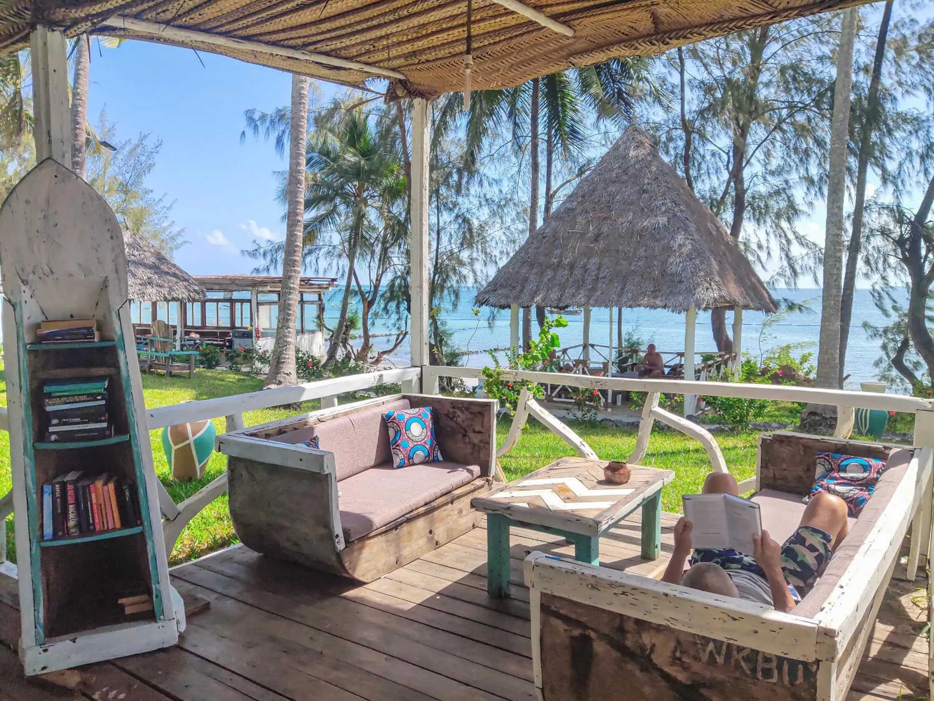 Lounge or bar in Paradise Beach Resort & Spa Lounge or bar in Paradise Beach Resort & Spa