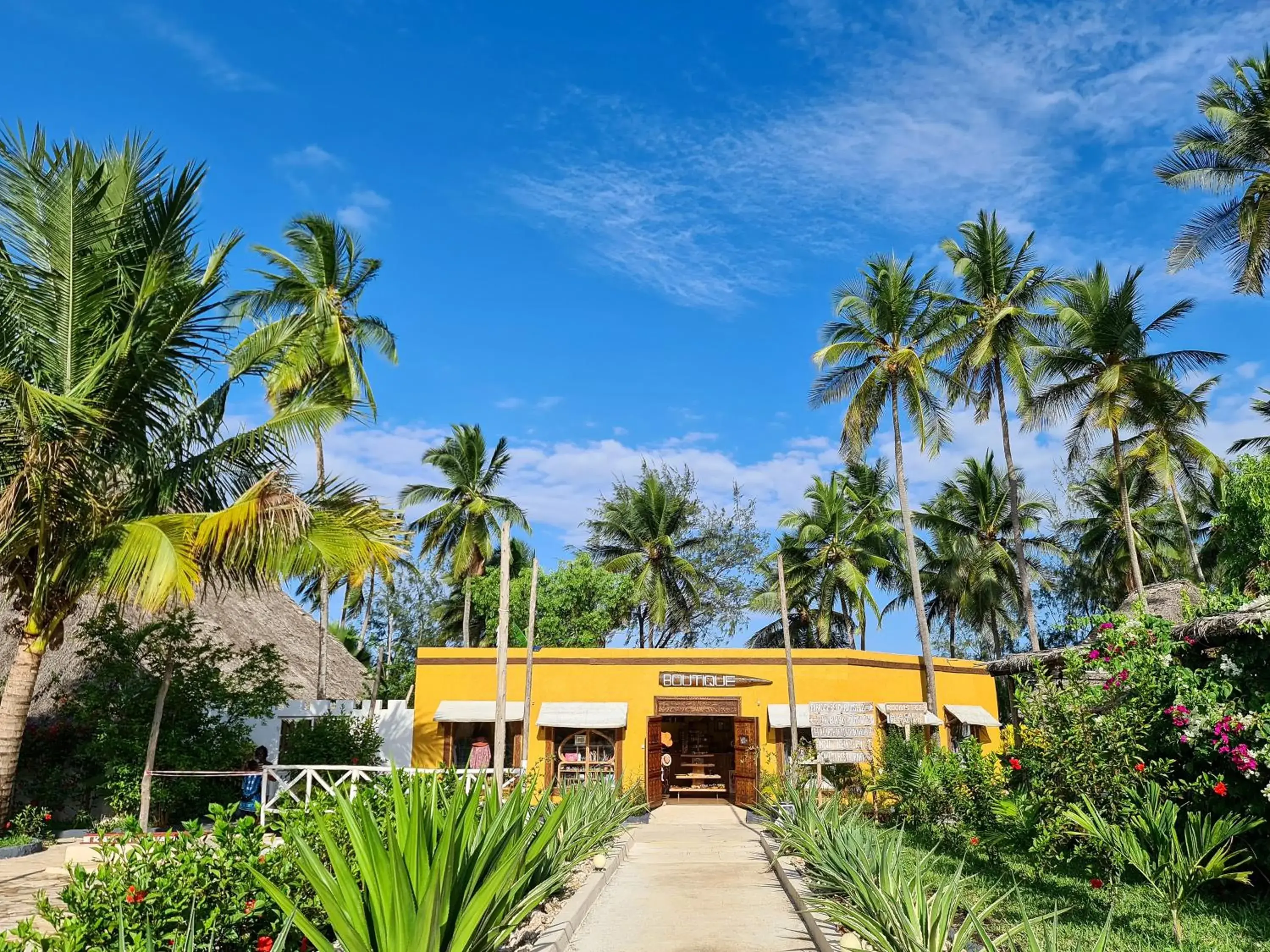 Property building in Paradise Beach Resort & Spa Property building in Paradise Beach Resort & Spa