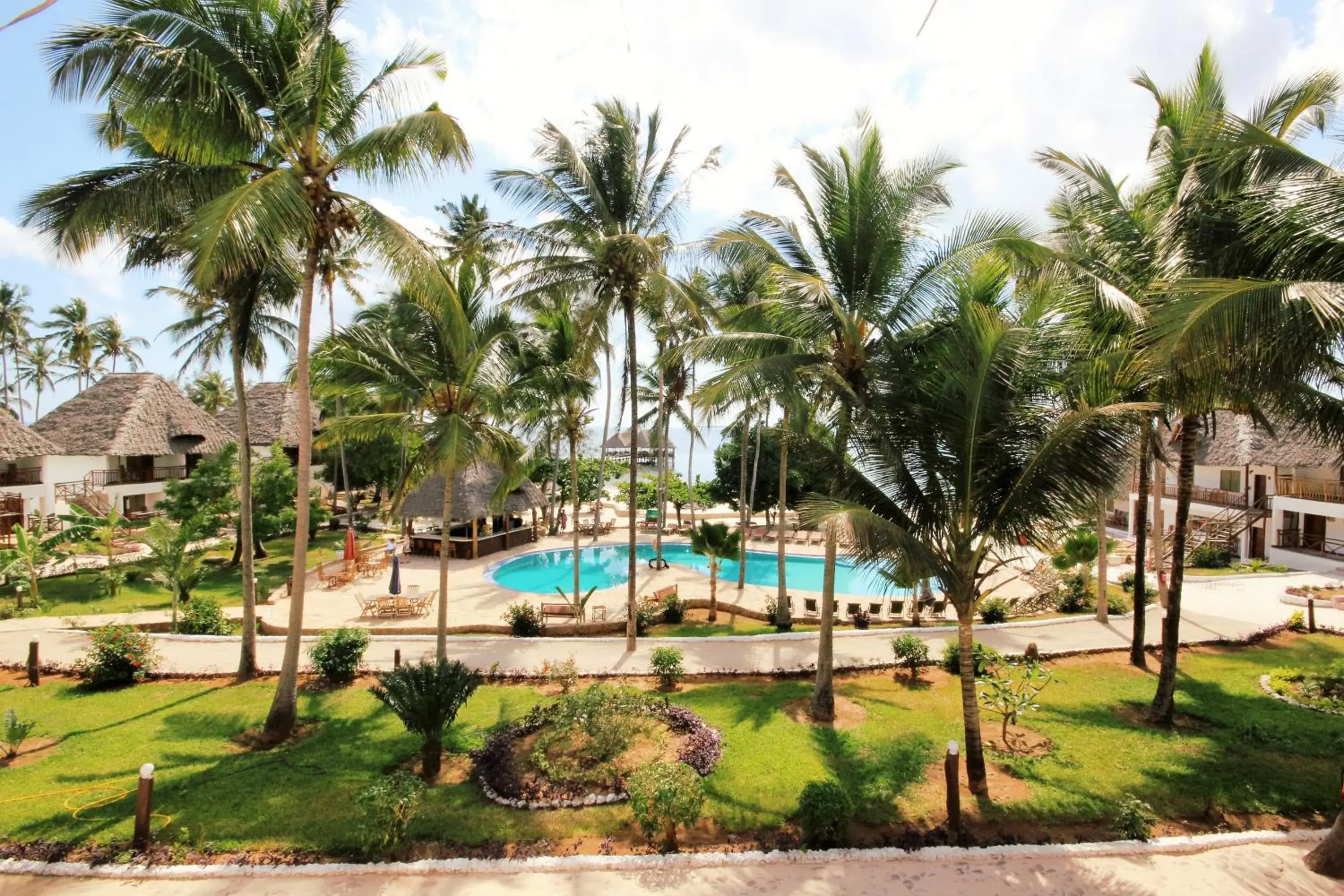 Property building in Paradise Beach Resort & Spa Property building in Paradise Beach Resort & Spa