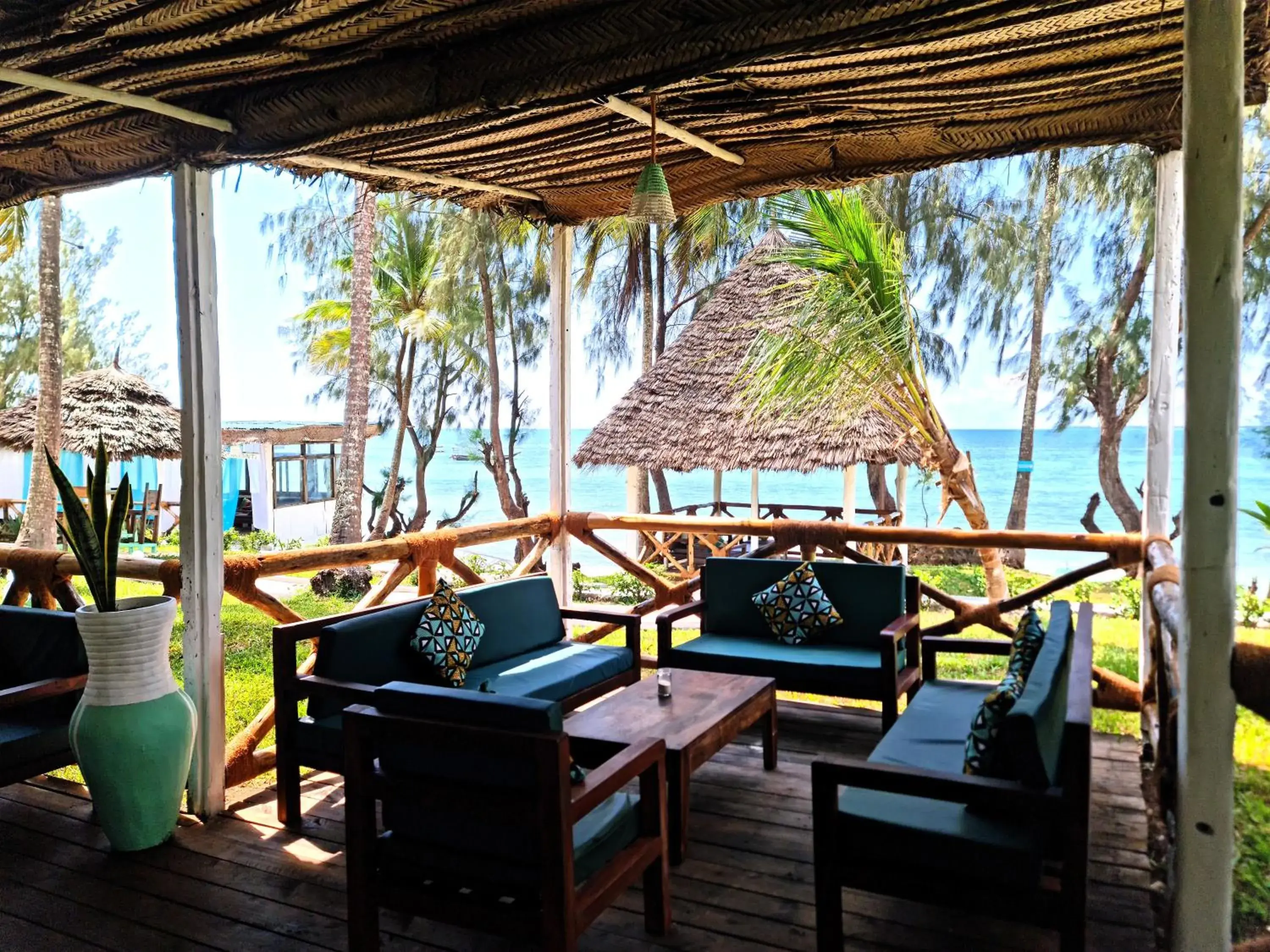 Lounge or bar in Paradise Beach Resort & Spa Lounge or bar in Paradise Beach Resort & Spa