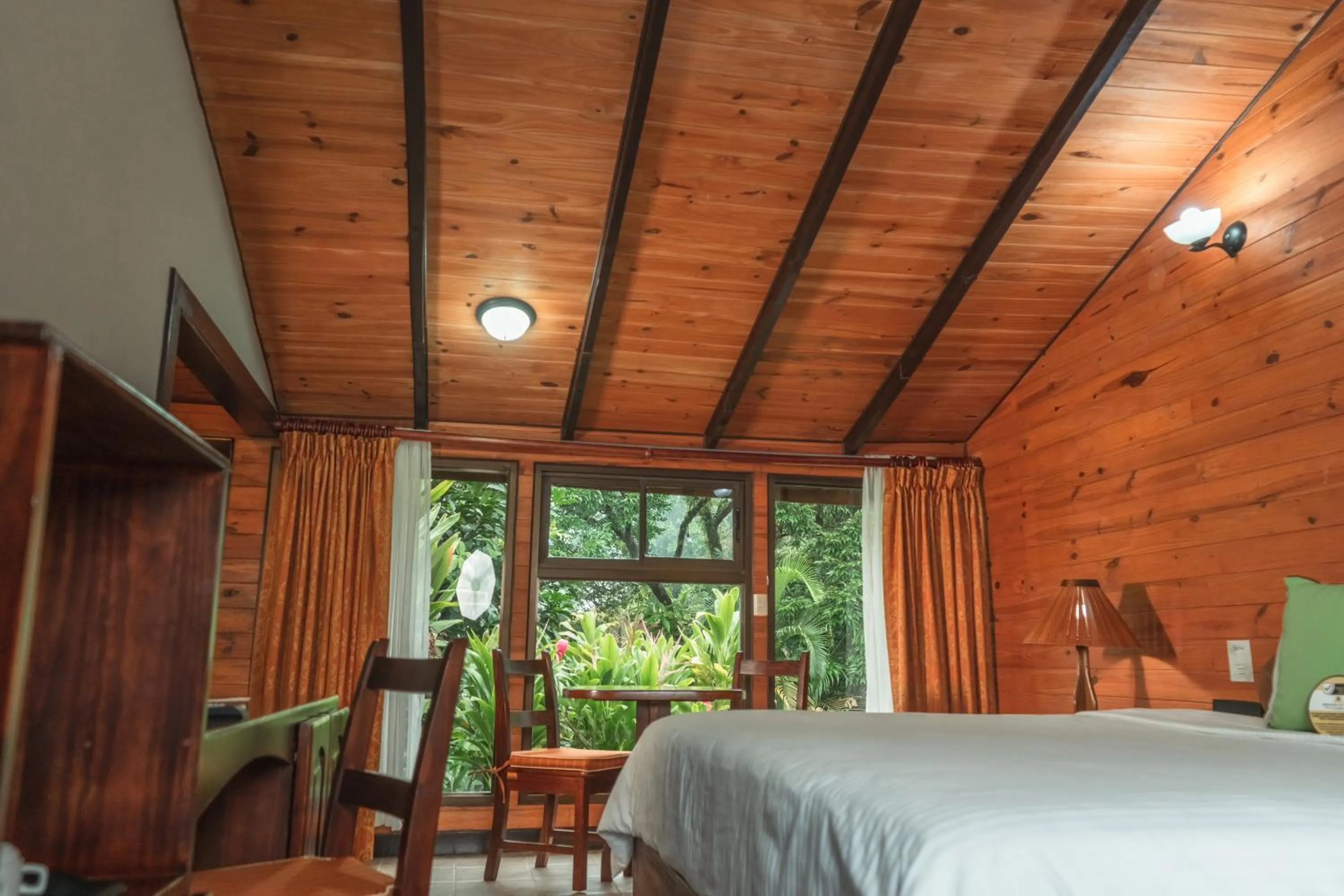 Bed in Montaña de fuego Mountain Resort & Spa