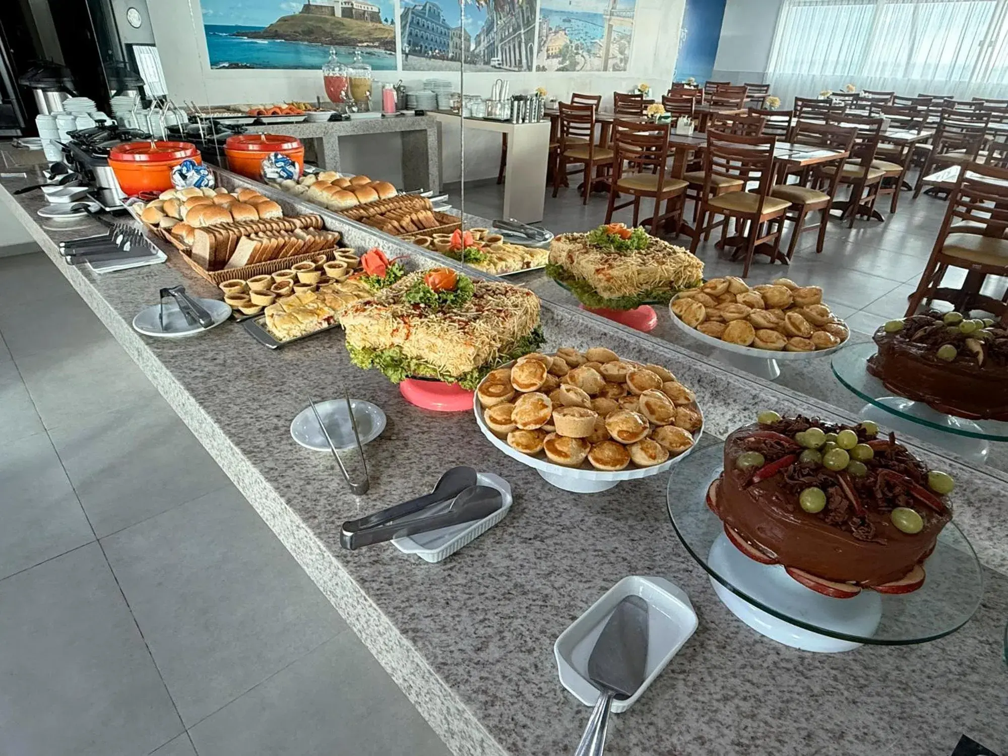 Breakfast in Hotel Dan Inn Express Salvador By Nacional Inn Breakfast in Hotel Dan Inn Express Salvador By Nacional Inn