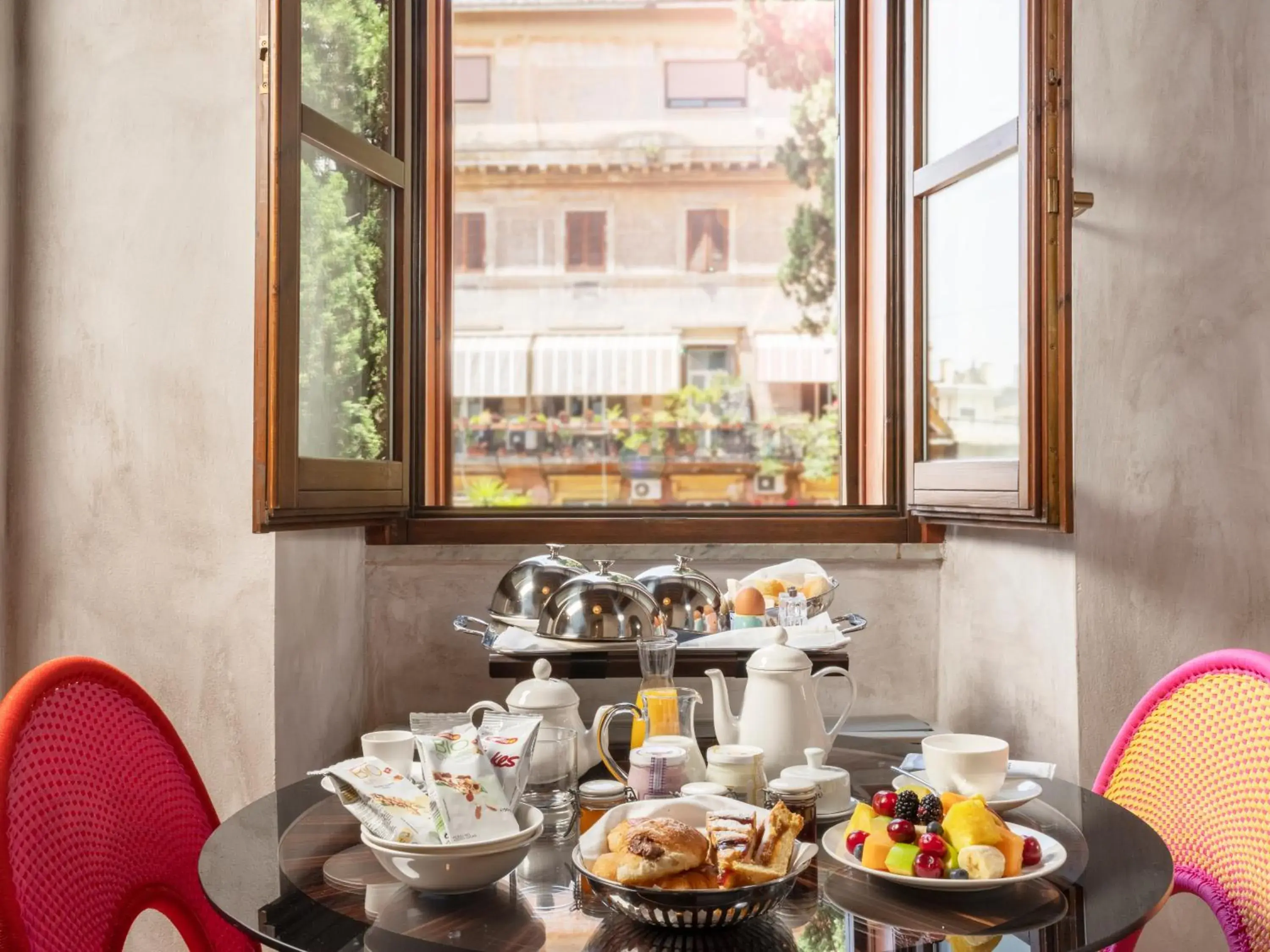 Breakfast in Palm Suites - Small Luxury Hotels of the World Breakfast in Palm Suites - Small Luxury Hotels of the World