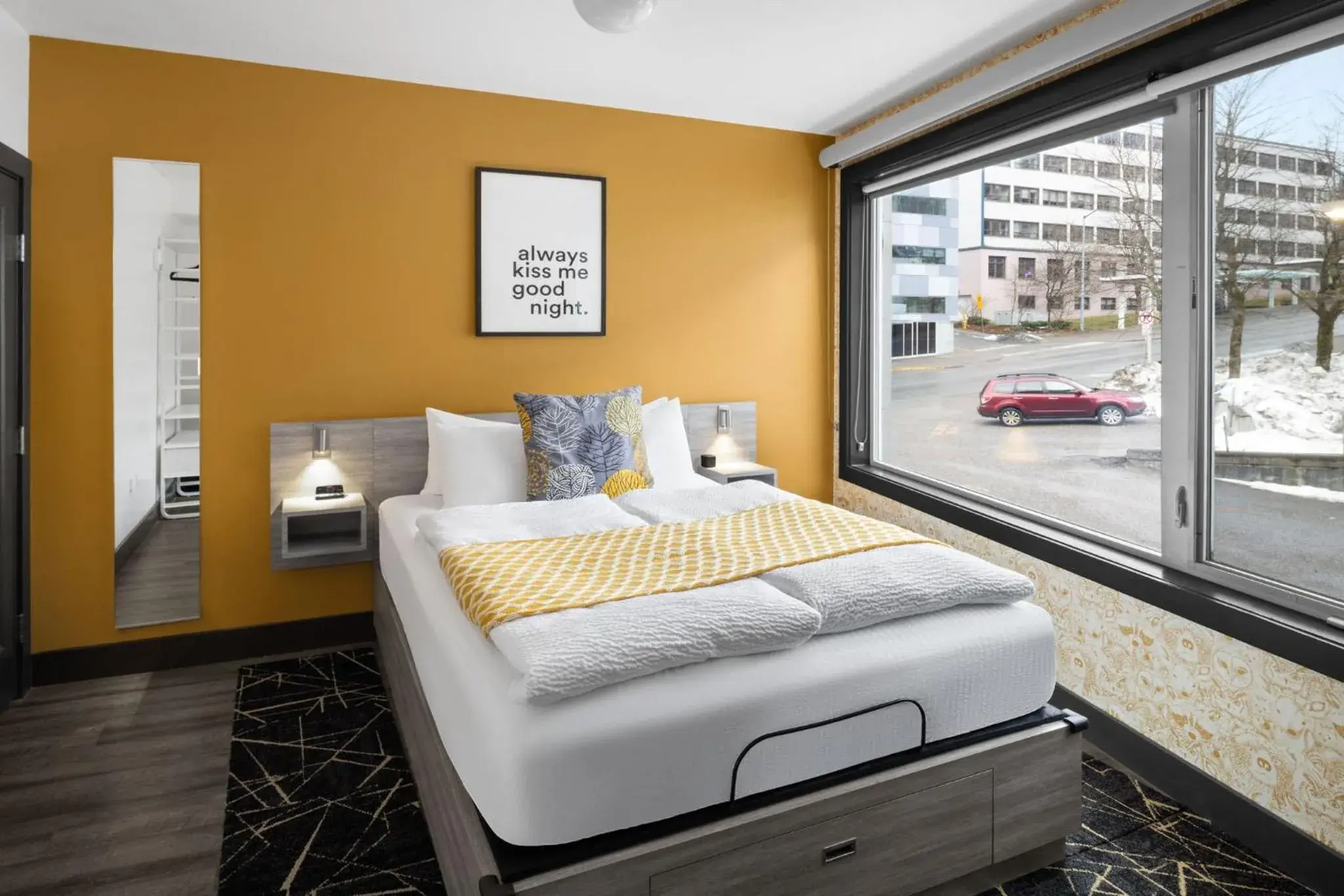 Bed in Silverbow Inn & Suites Bed in Silverbow Inn & Suites