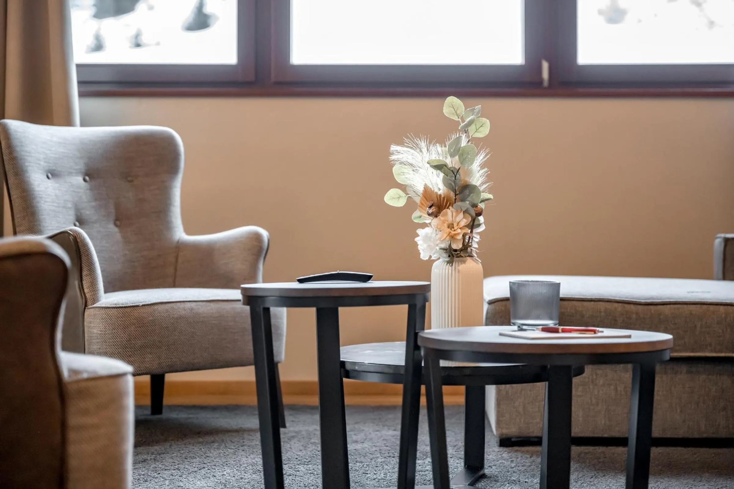 Living room in AlpenParks Hotel & Apartment Arlberg Warth mit Pool