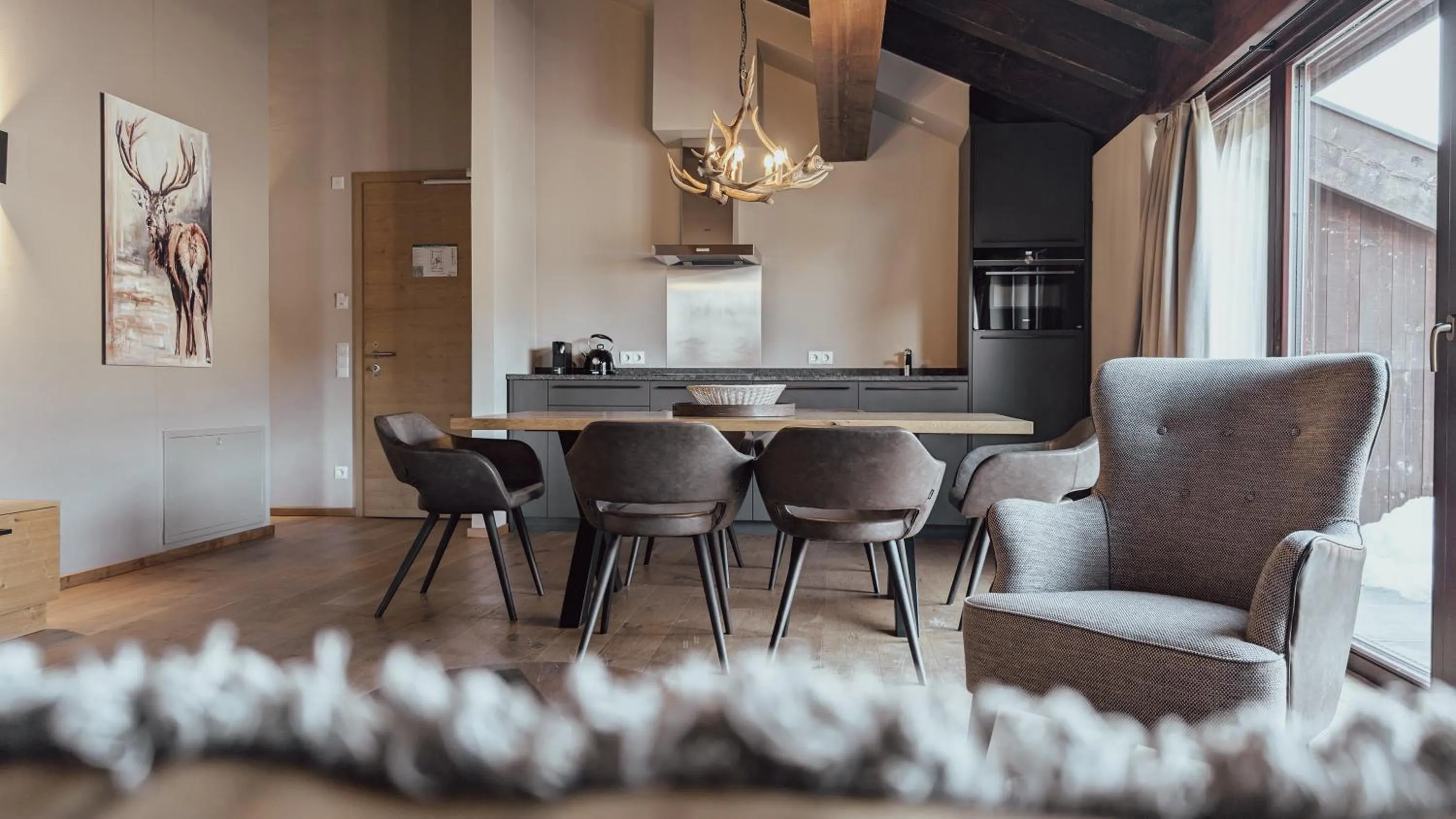 kitchen in AlpenParks Hotel & Apartment Arlberg Warth mit Pool