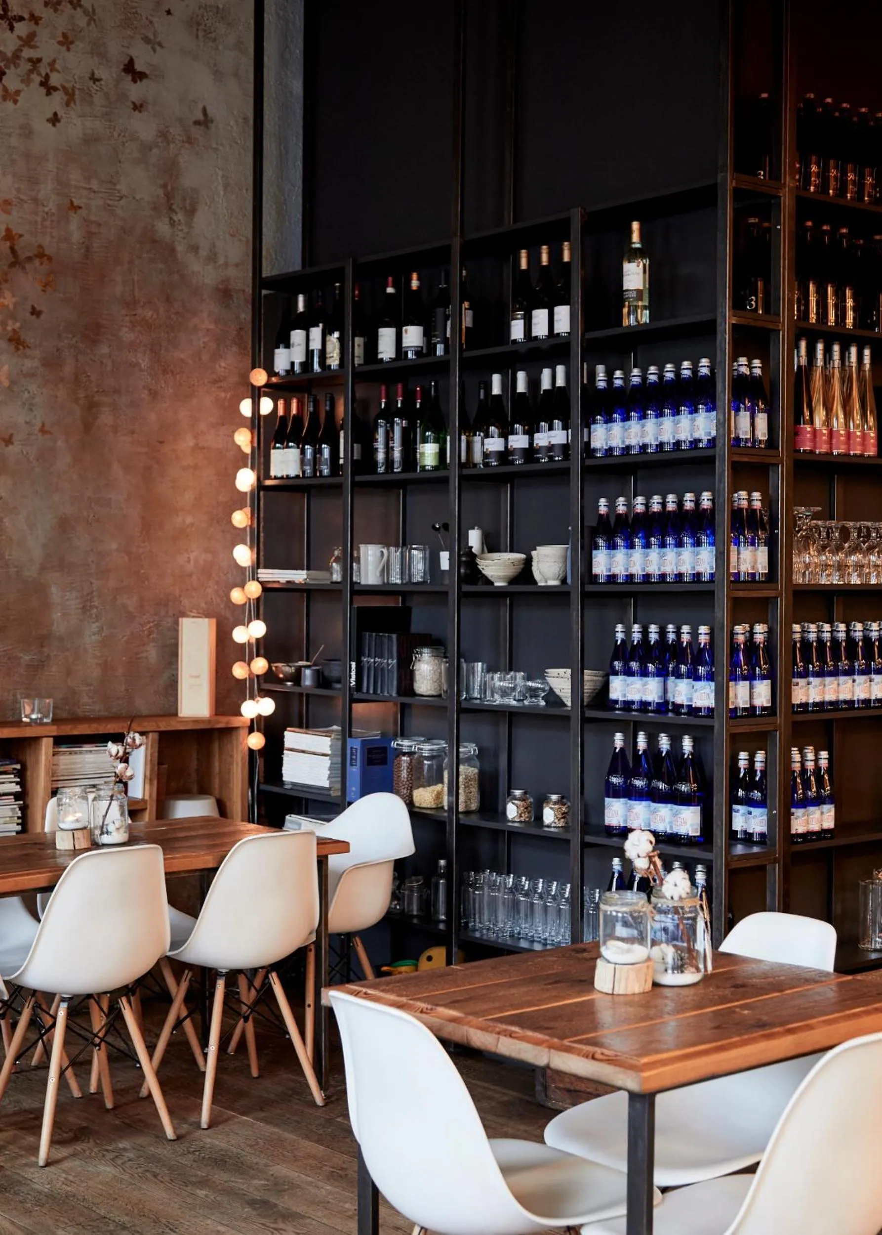 Restaurant/places to eat in Noliktava No 5