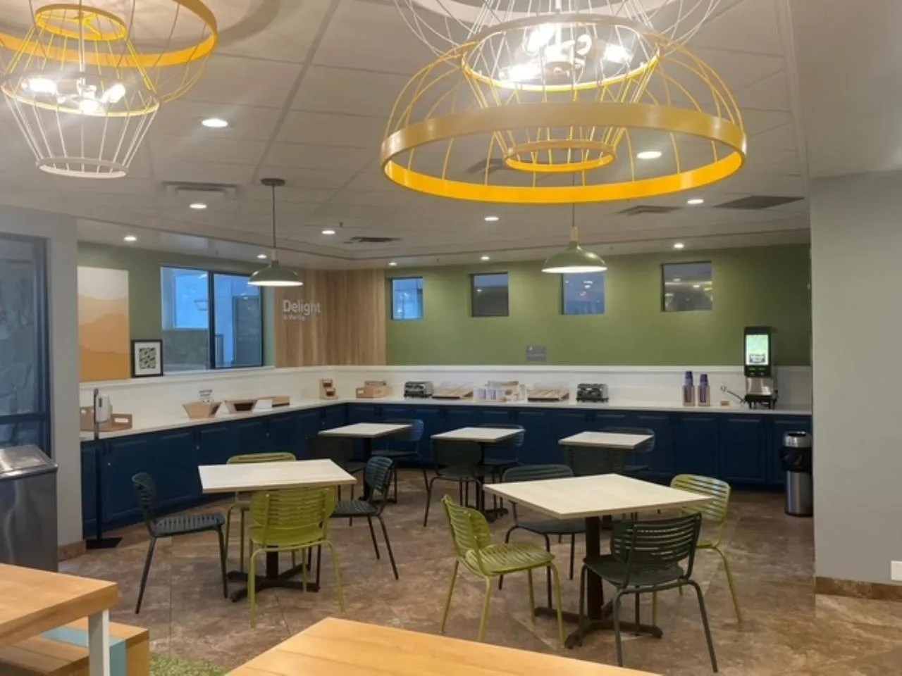 Breakfast in Legacy Inn & Suites