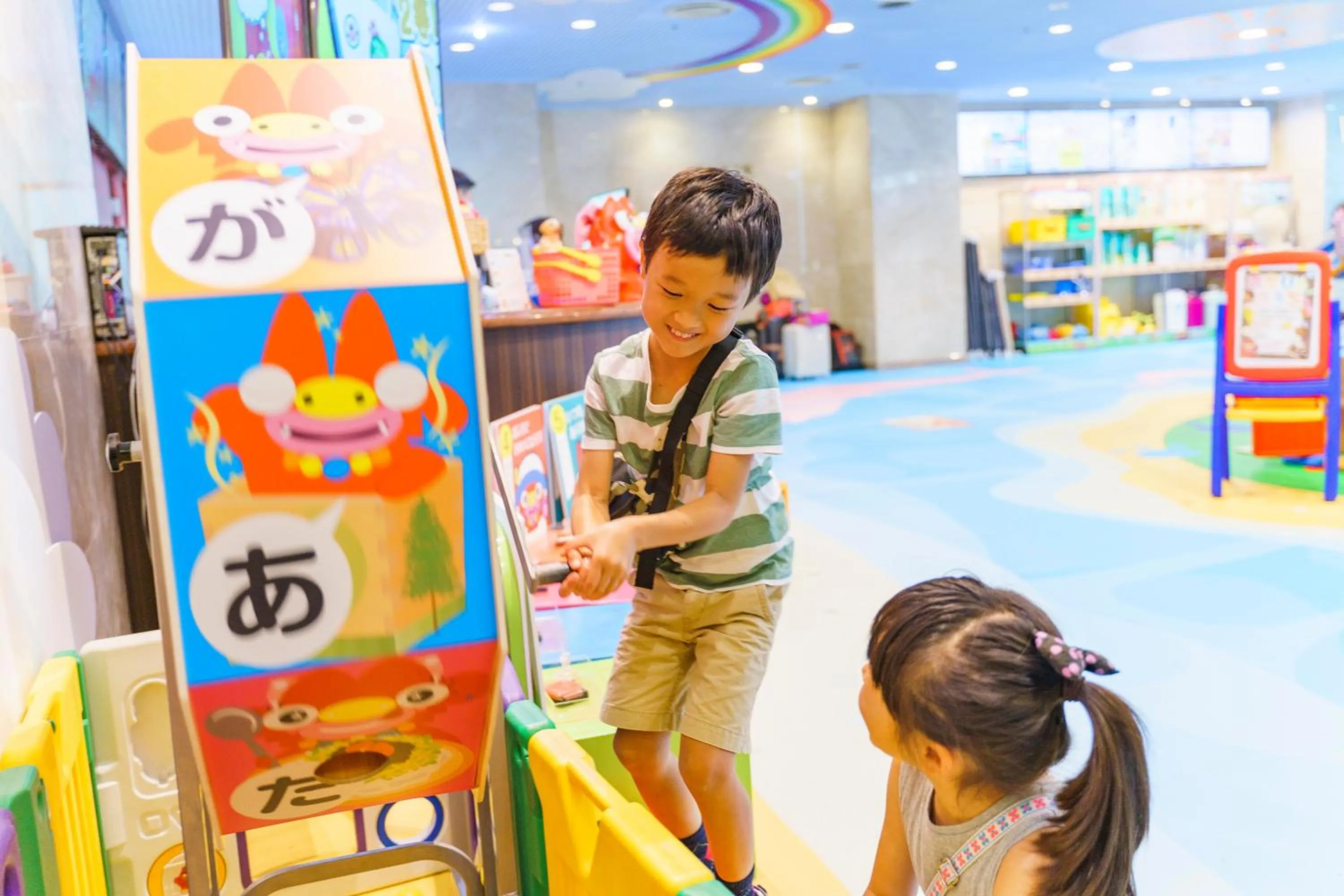 Children in Hotel Ocean