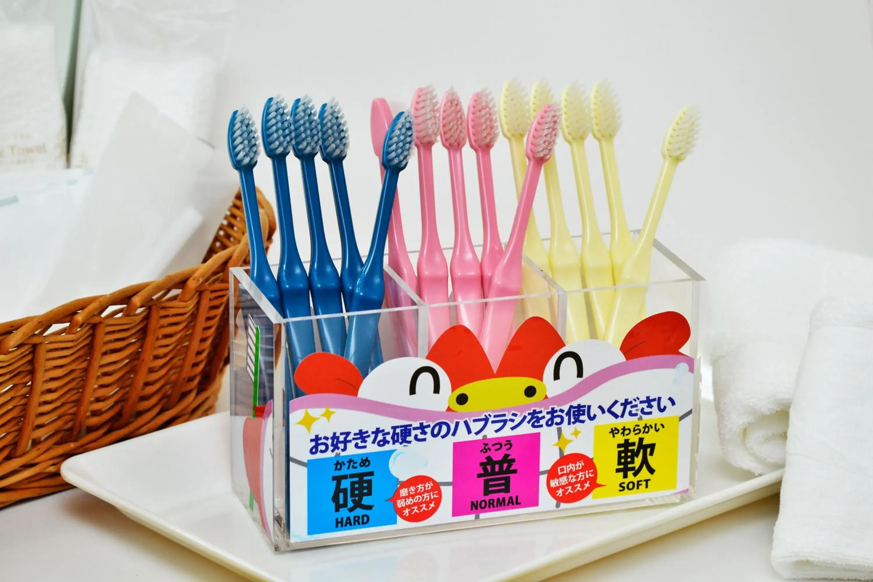 Small Twin Room in Hotel Ocean (Kokusai-Dori) Small Twin Room in Hotel Ocean (Kokusai-Dori)