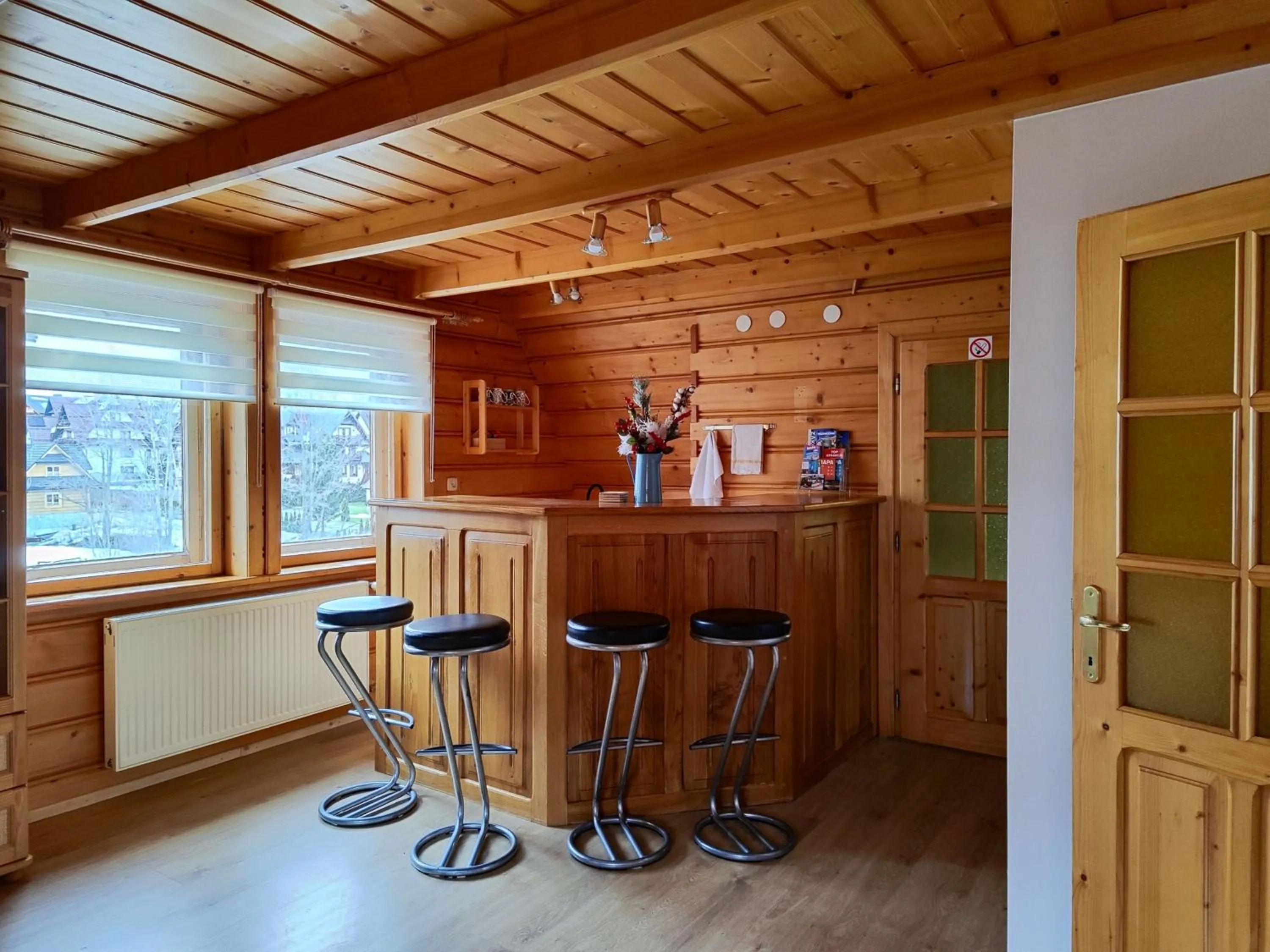 Kitchen or kitchenette in Apartamenty Sosna