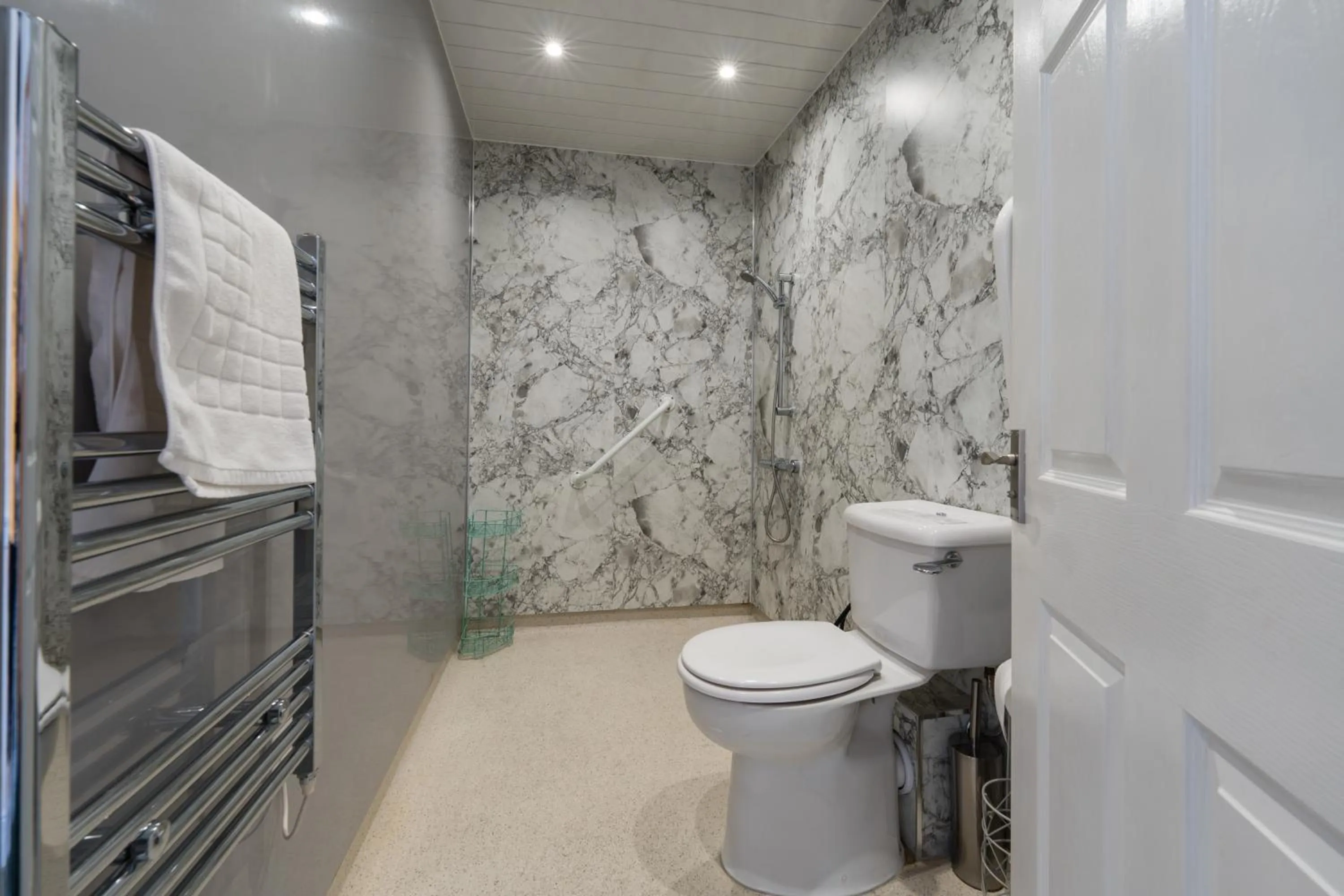 Gwesty'r Marine Hotel & Spa