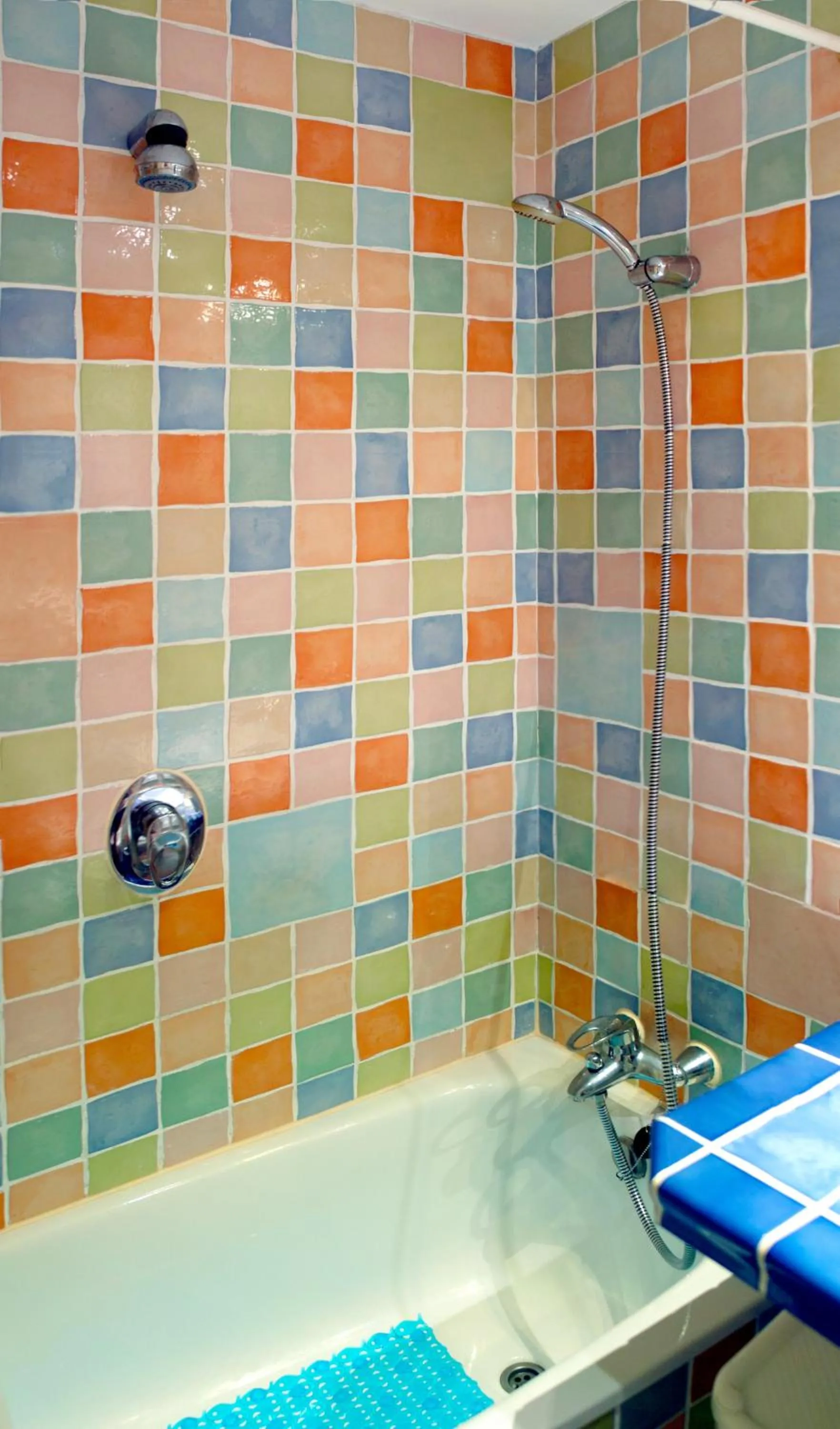 Bathroom in Quiet Studio in Madrid - 35 m² with Shared Pool
