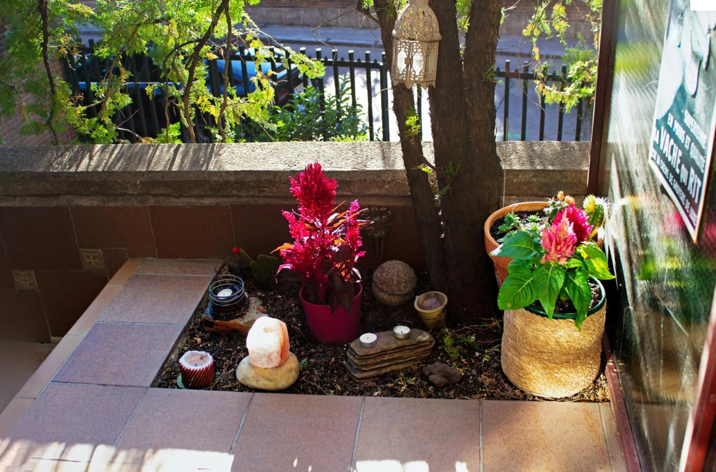 Balcony/Terrace in Quiet Studio in Madrid - 35 m² with Shared Pool