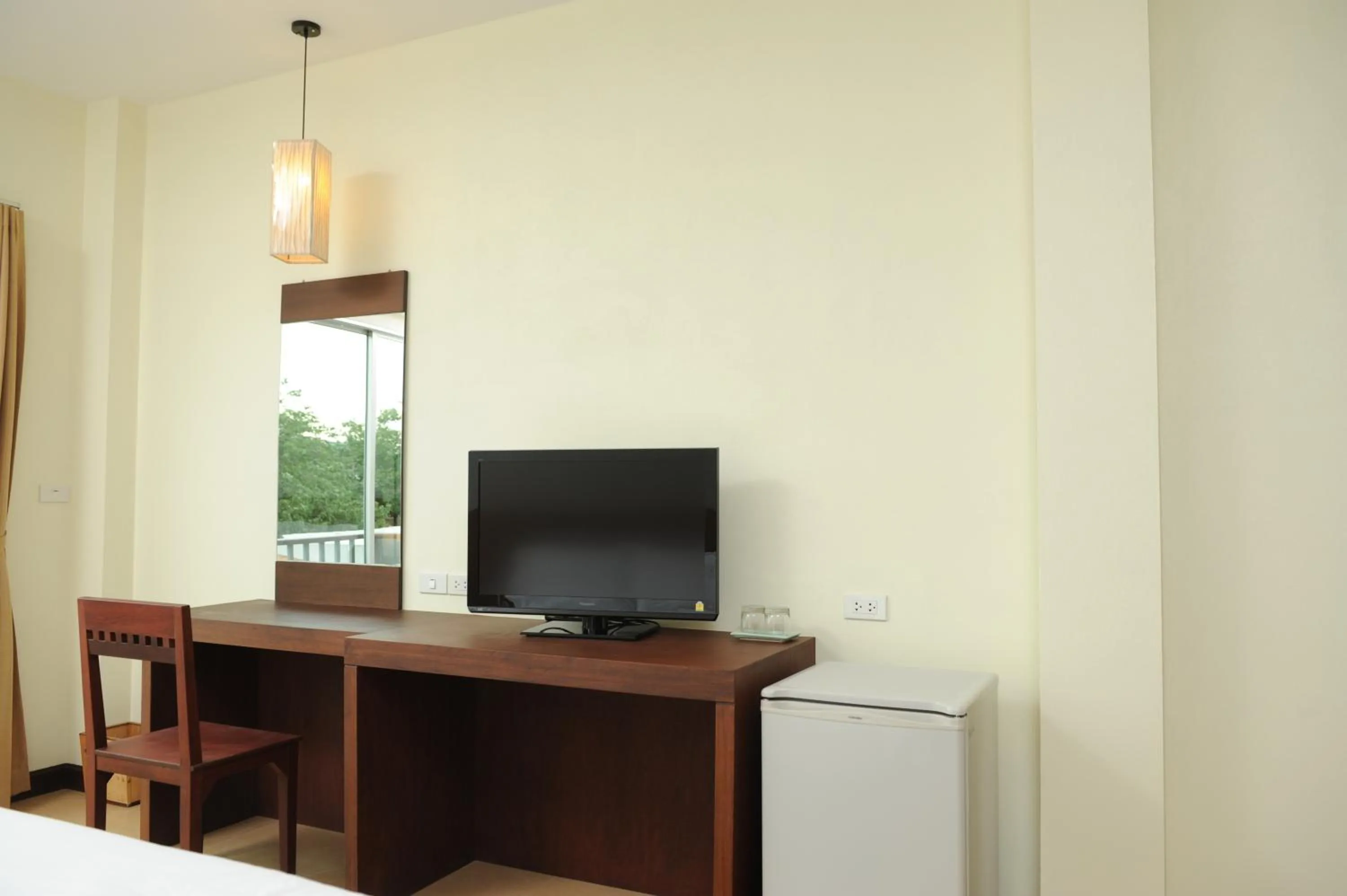 TV and multimedia in Mawin Hotel