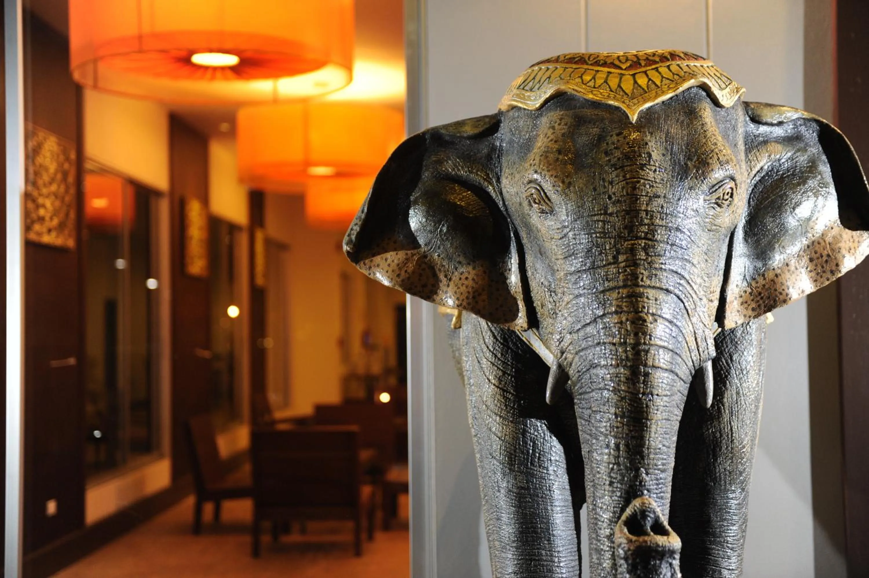 Decorative detail in Mawin Hotel