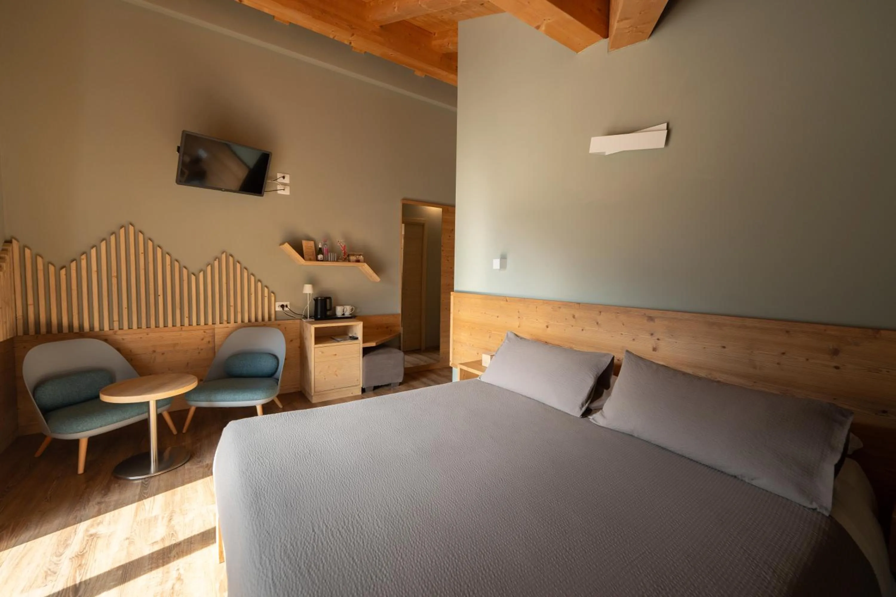 Bedroom, Bed in Alpen Chalet - Charme Mountain Hotel -