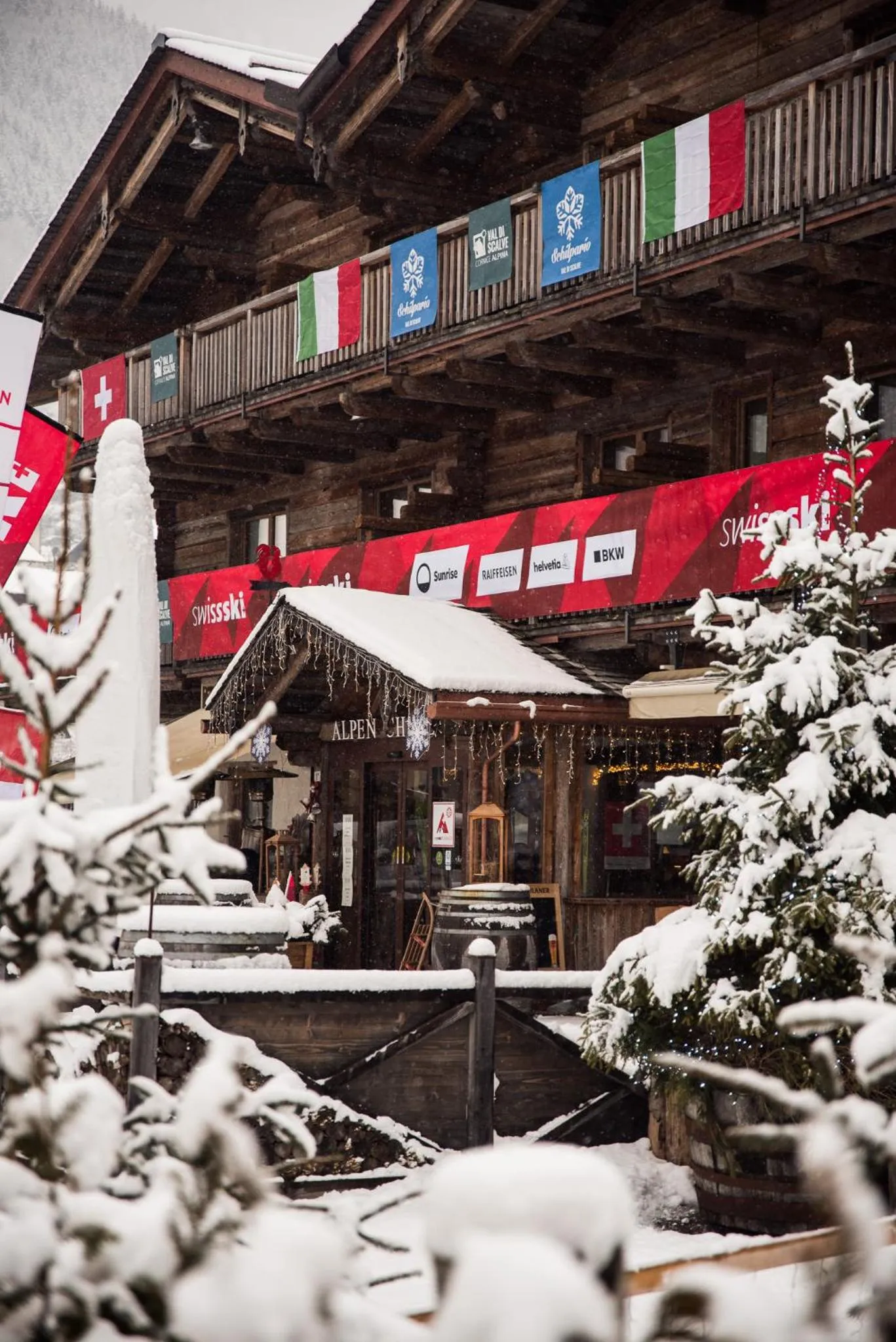 Property building in Alpen Chalet - Charme Mountain Hotel -