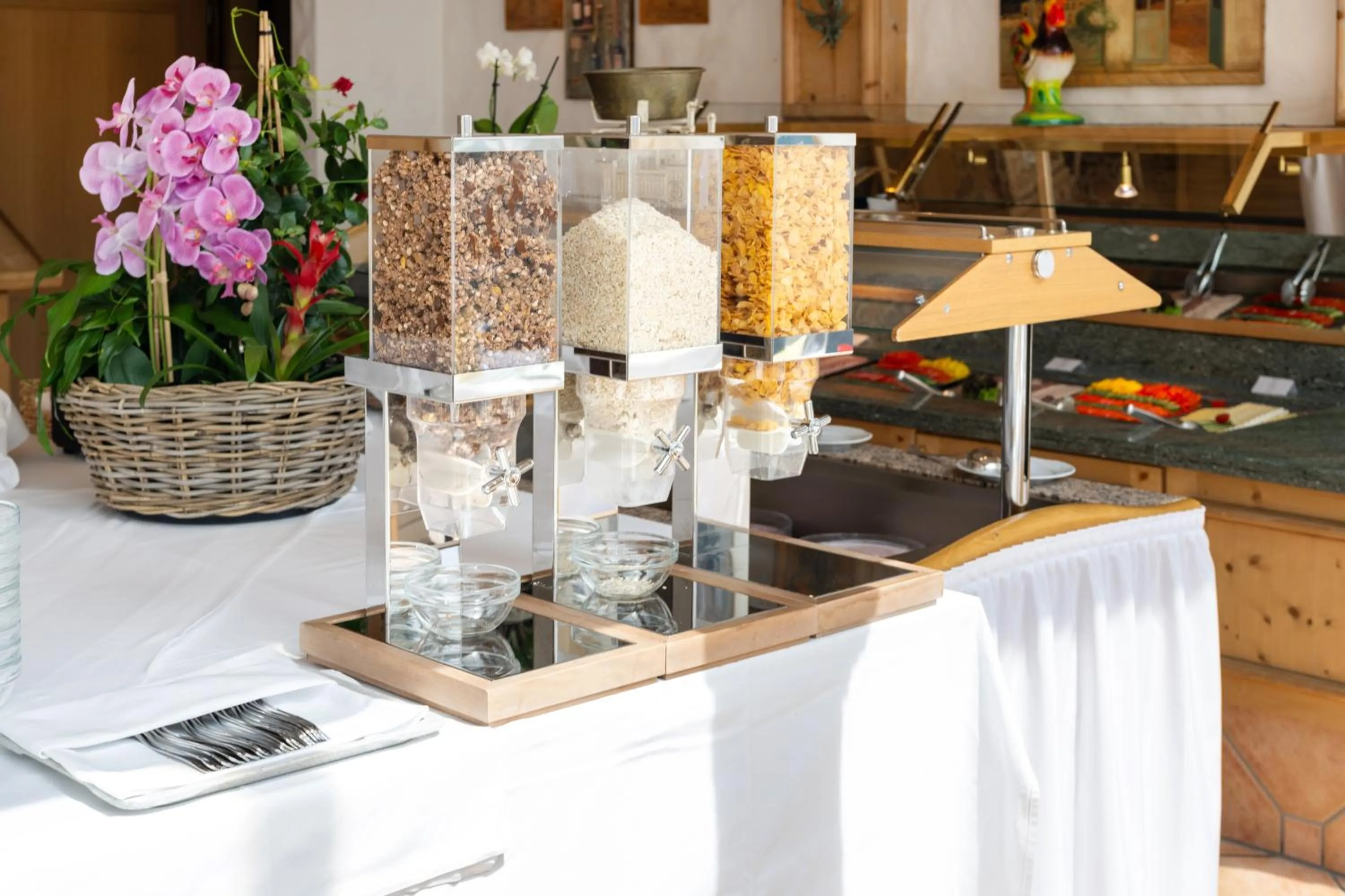 Restaurant/places to eat in Turmhotel Victoria Davos