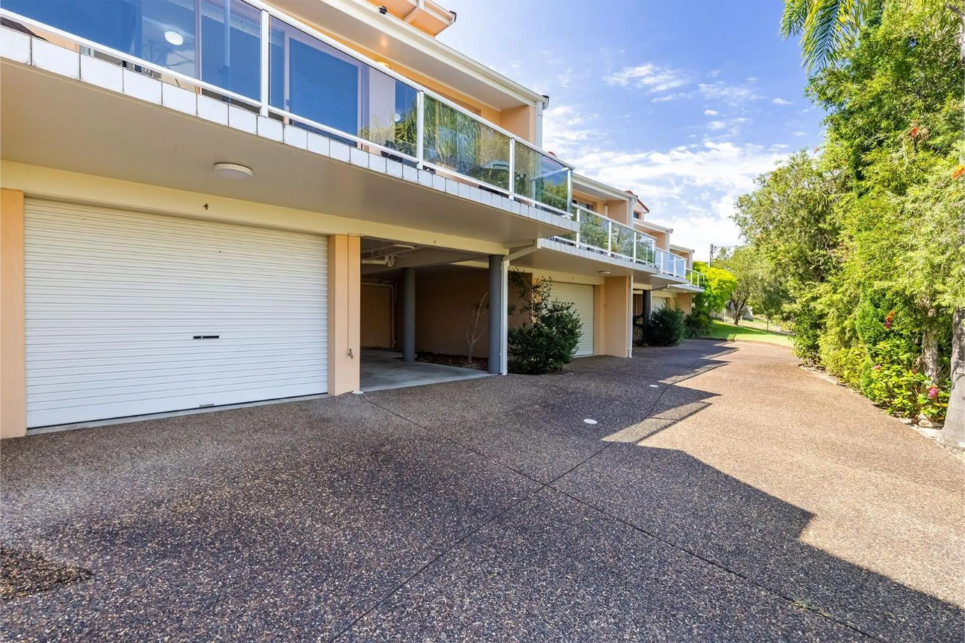 Frangipani 4 spacious townhouse
