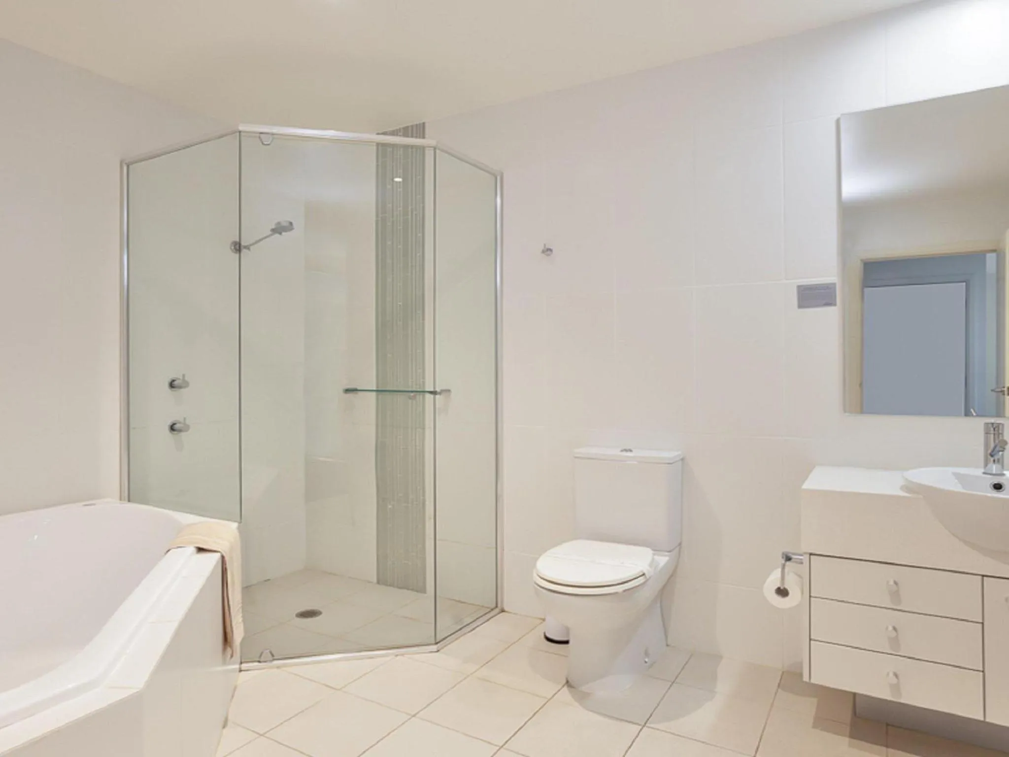 Oaks Pacific Blue 516 private pool aircon WI-FI