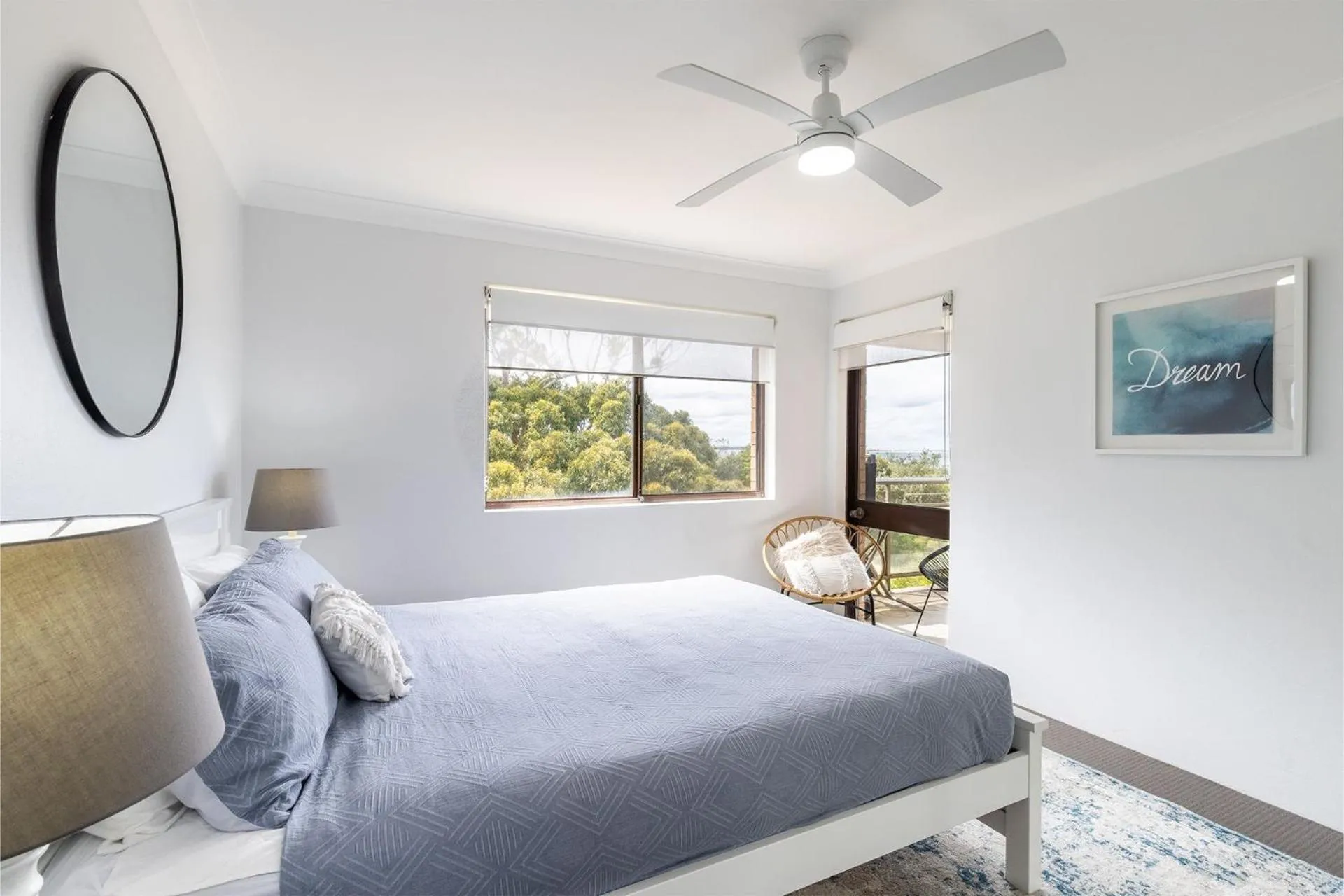 Intrepid 11 Absolute Beachfront Bliss