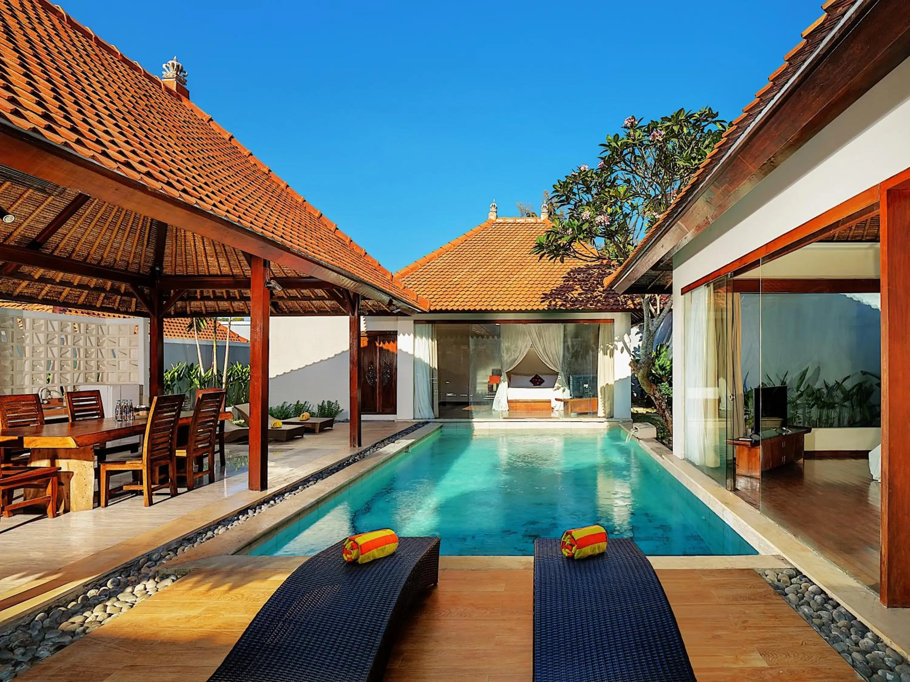 Property building in Avery Le Nixsun Villas Uluwatu by Waringin Hospitality Free Gym Access Property building in Avery Le Nixsun Villas Uluwatu by Waringin Hospitality Free Gym Access