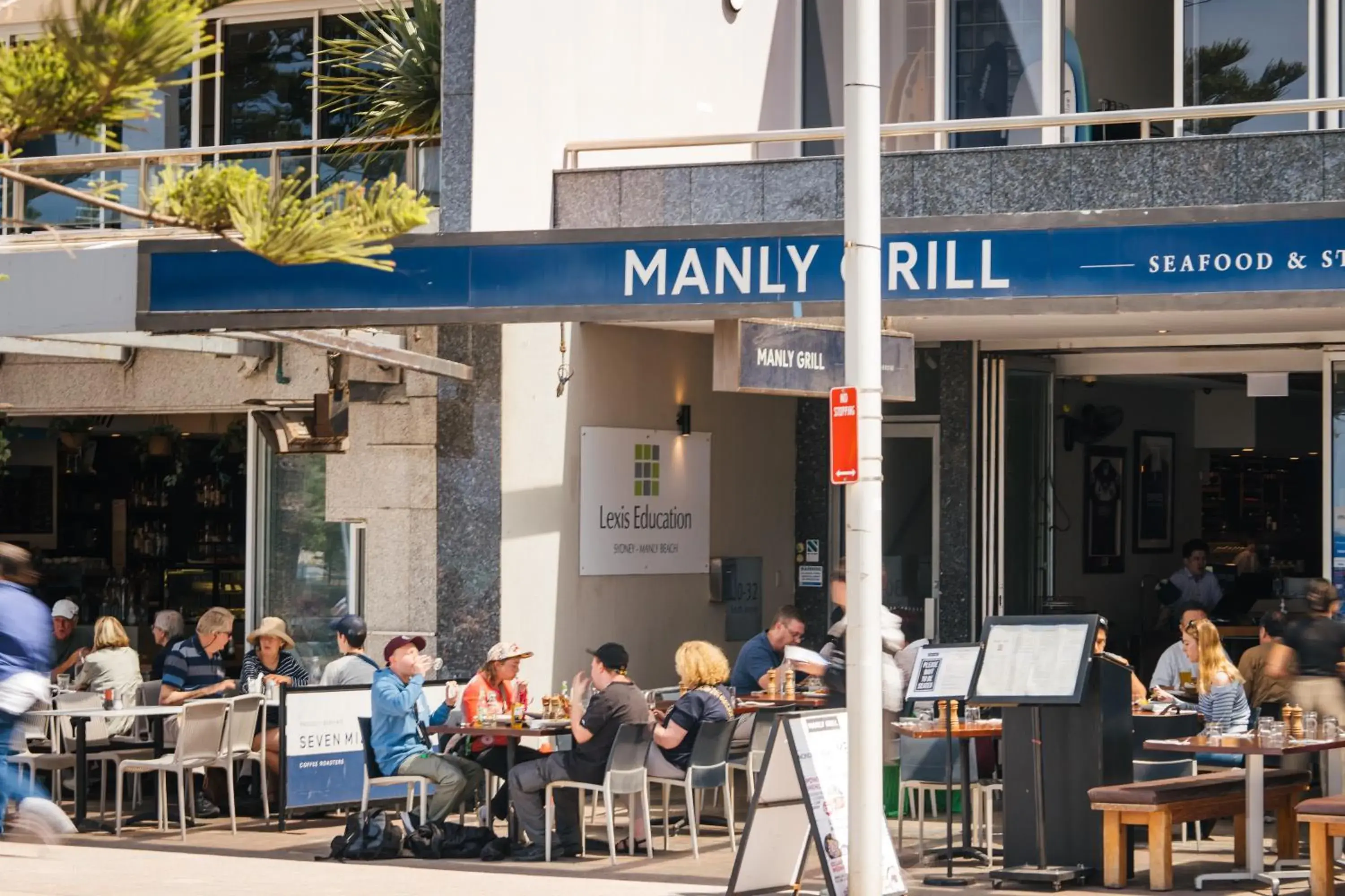 Restaurant/places to eat in Manly Beach Guesthouse Restaurant/places to eat in Manly Beach Guesthouse