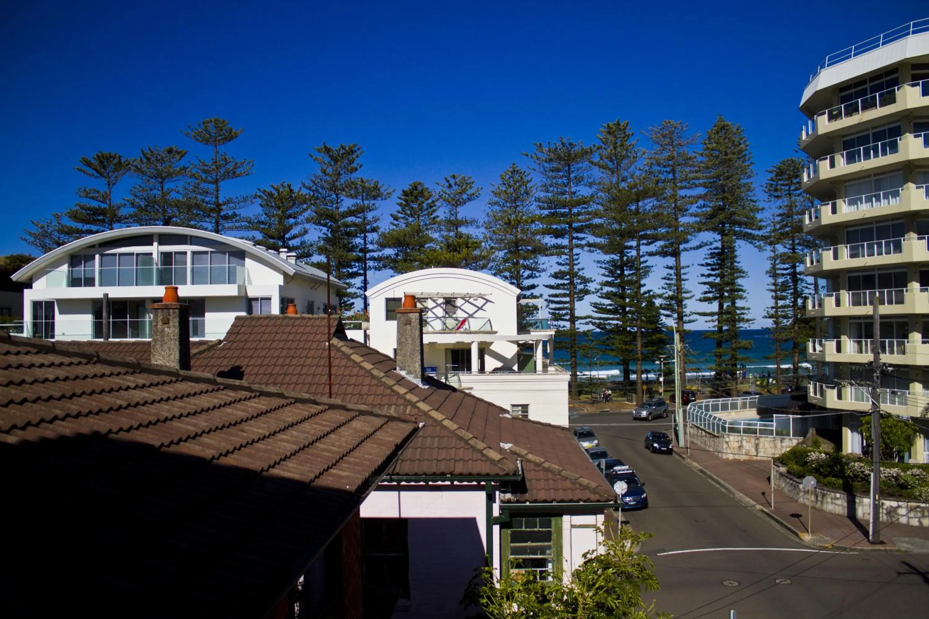 Property building in Manly Beach Guesthouse