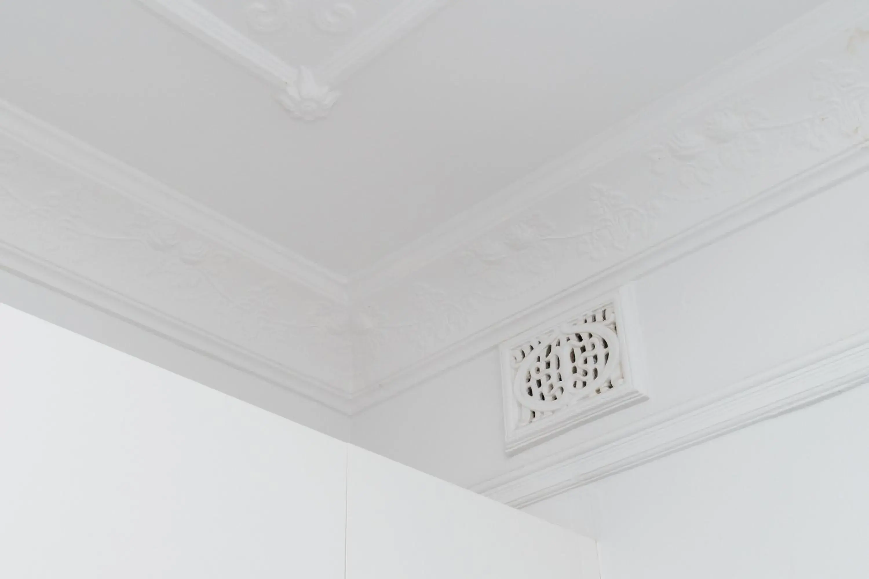 Property building in Manly Beach Guesthouse Property building in Manly Beach Guesthouse