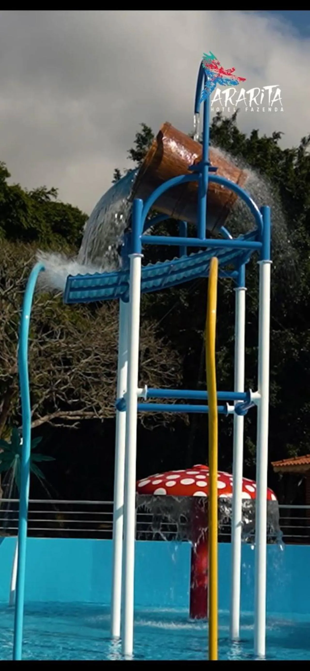 Swimming pool in Hotel Fazenda Ararita