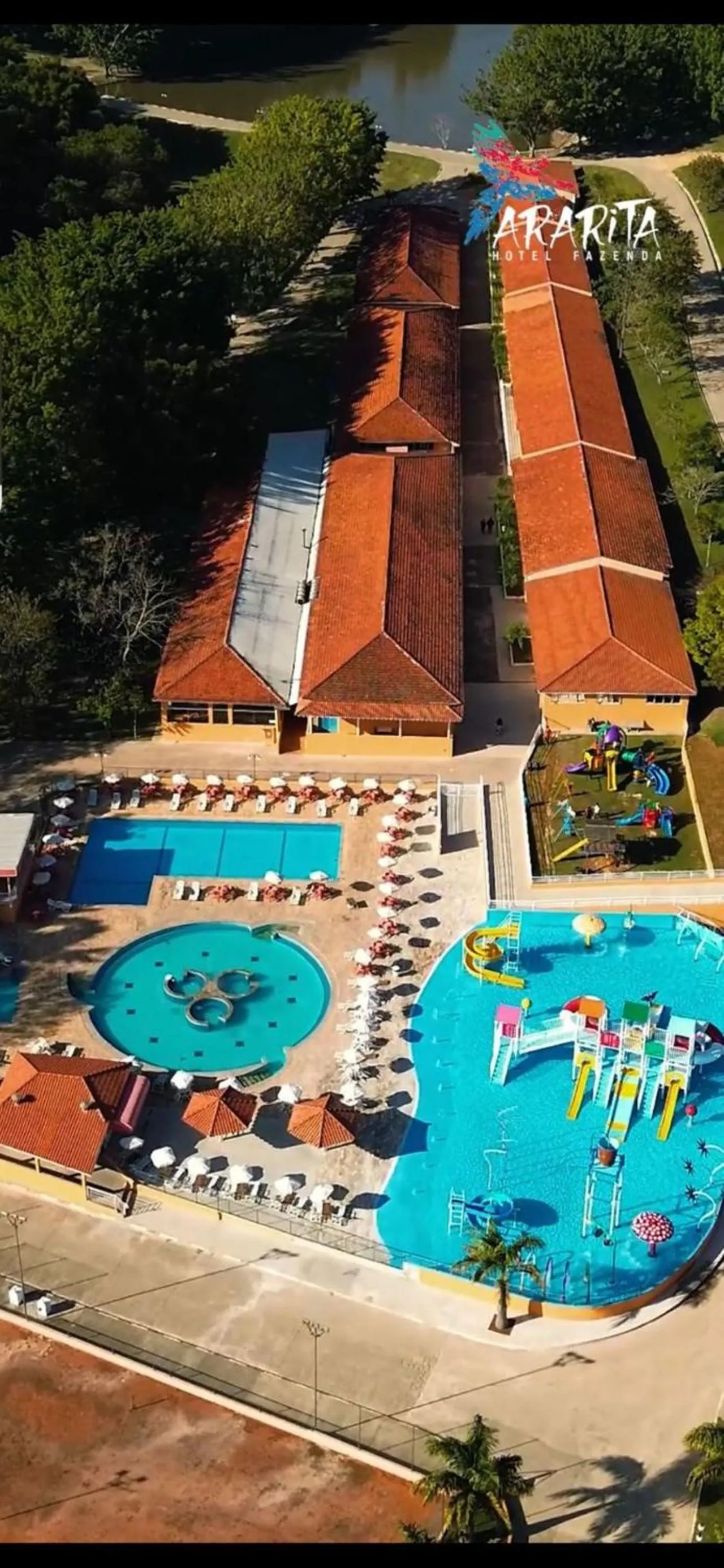 Swimming pool in Hotel Fazenda Ararita