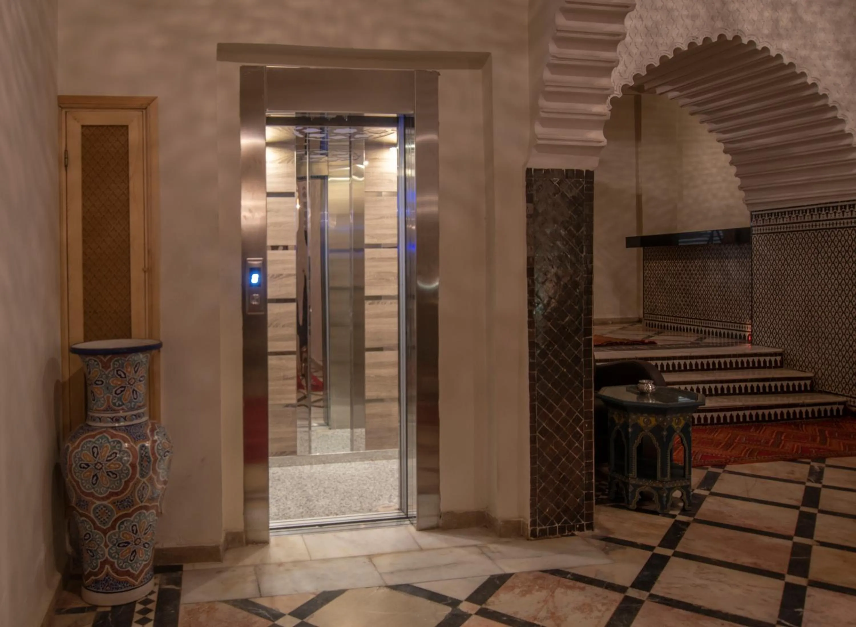 Property building in Palais Dar Si Aissa ALL-SUITES