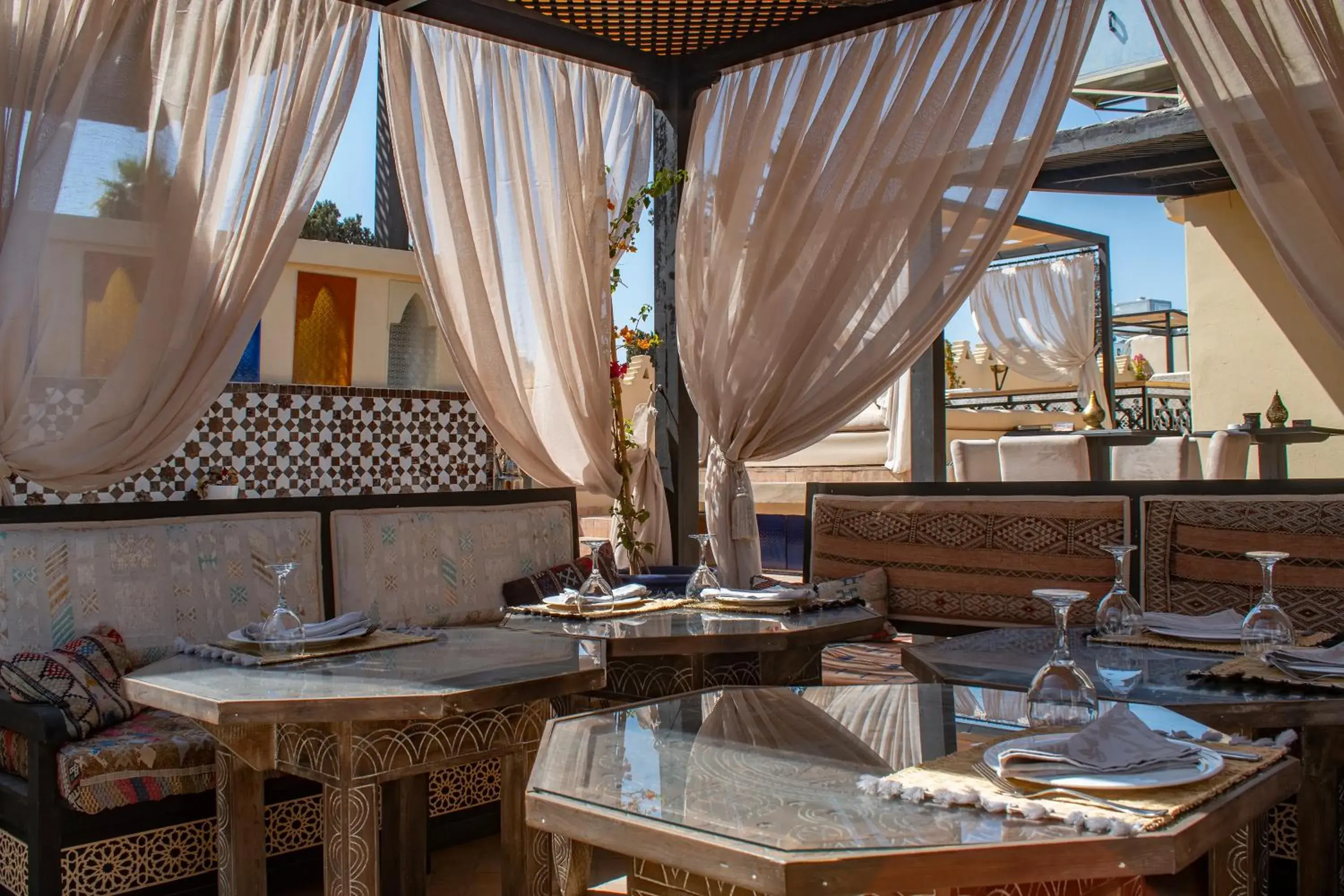Restaurant/Places to Eat in Palais Dar Si Aissa ALL-SUITES