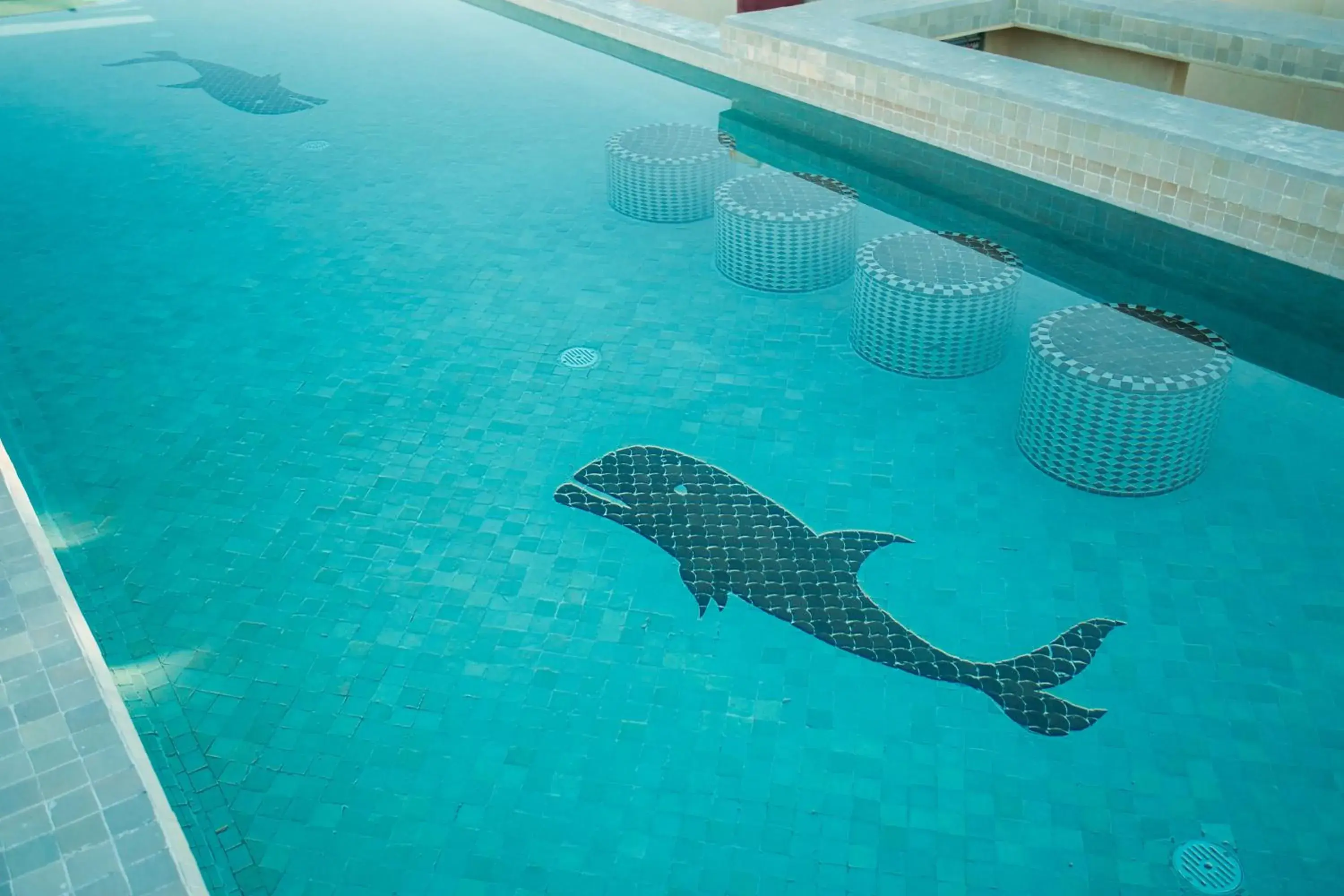 Swimming Pool in Palais Dar Si Aissa ALL-SUITES