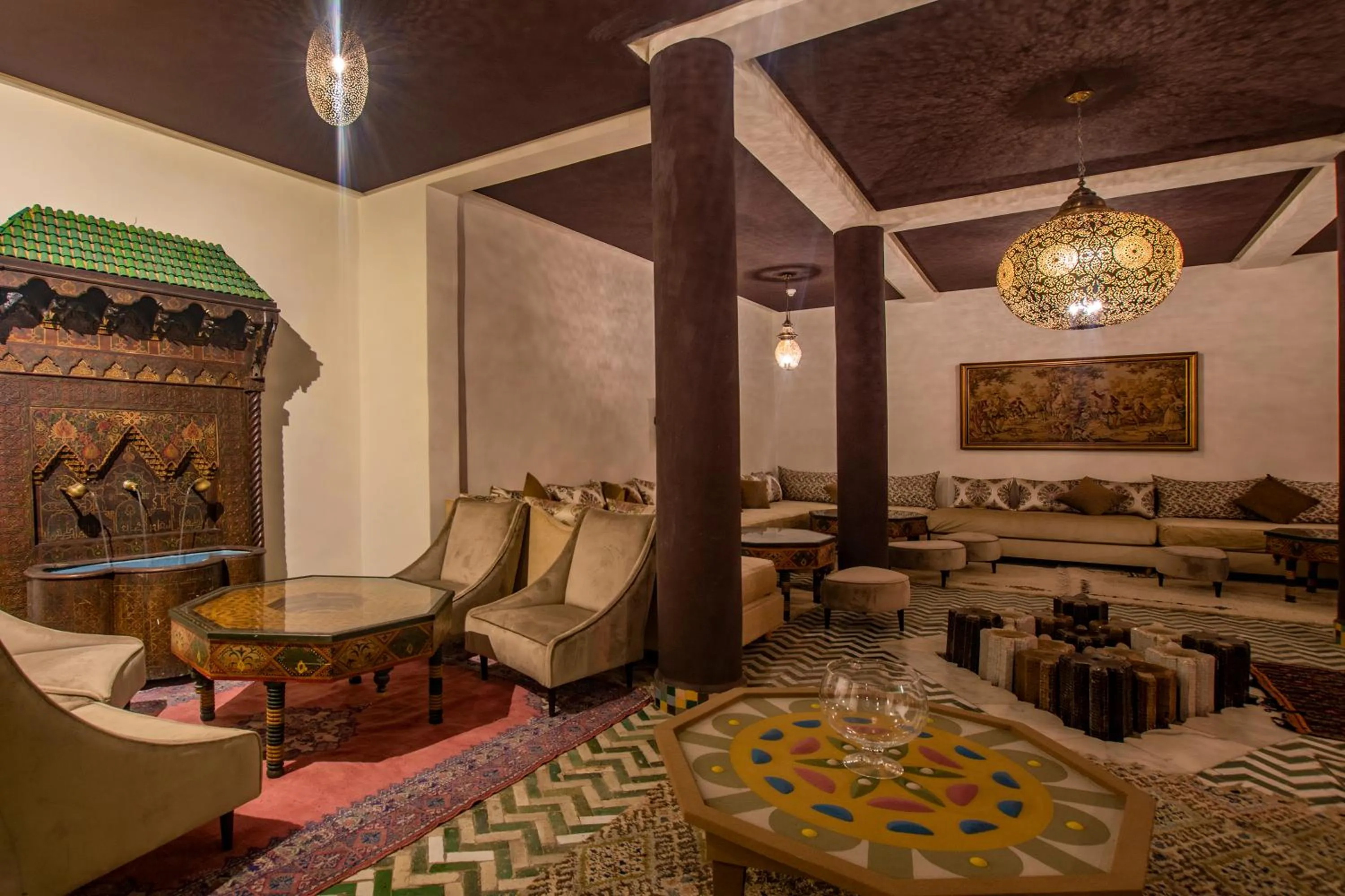 Seating area in Palais Dar Si Aissa ALL-SUITES