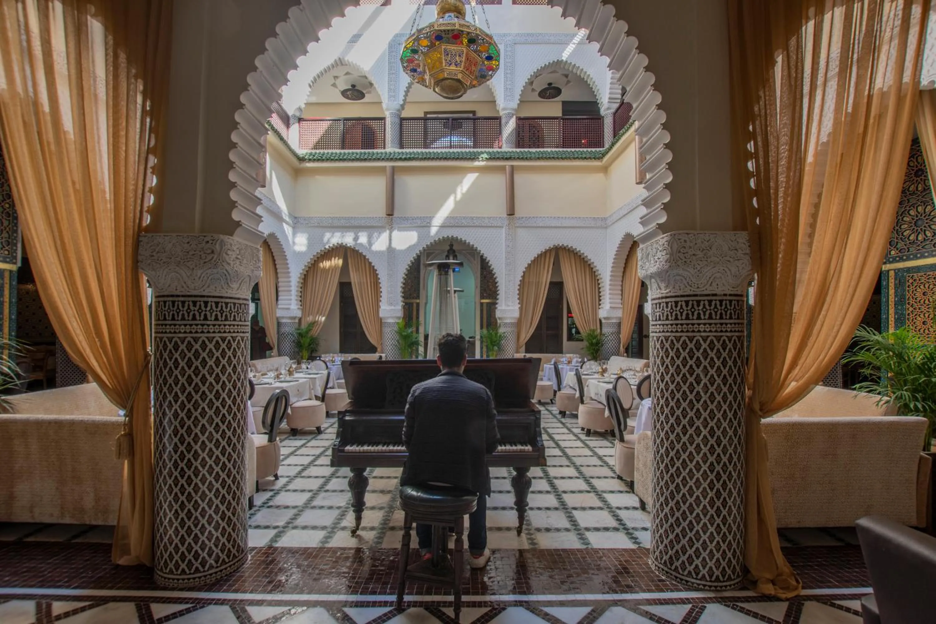 Seating area in Palais Dar Si Aissa ALL-SUITES
