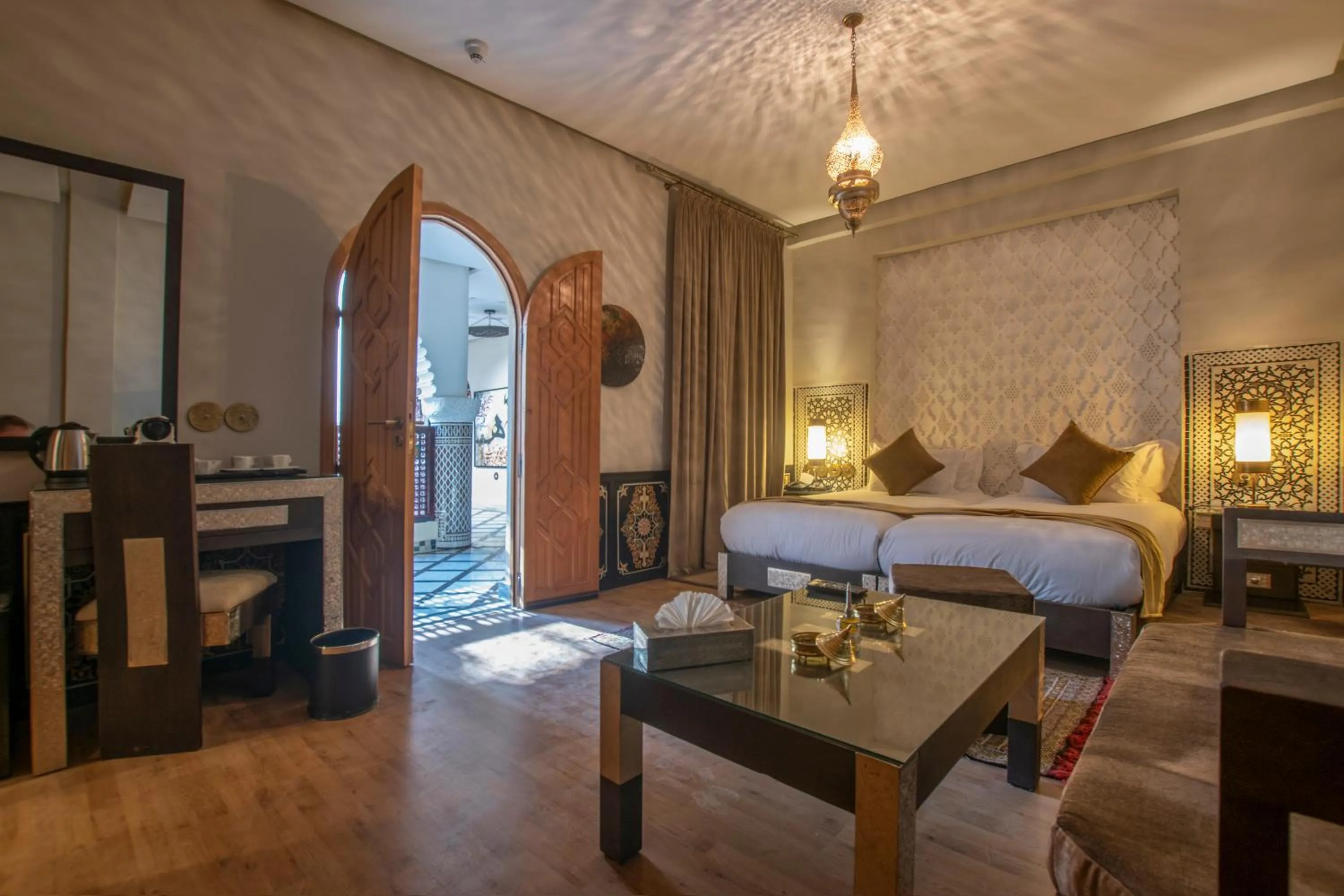 Bed in Palais Dar Si Aissa ALL-SUITES