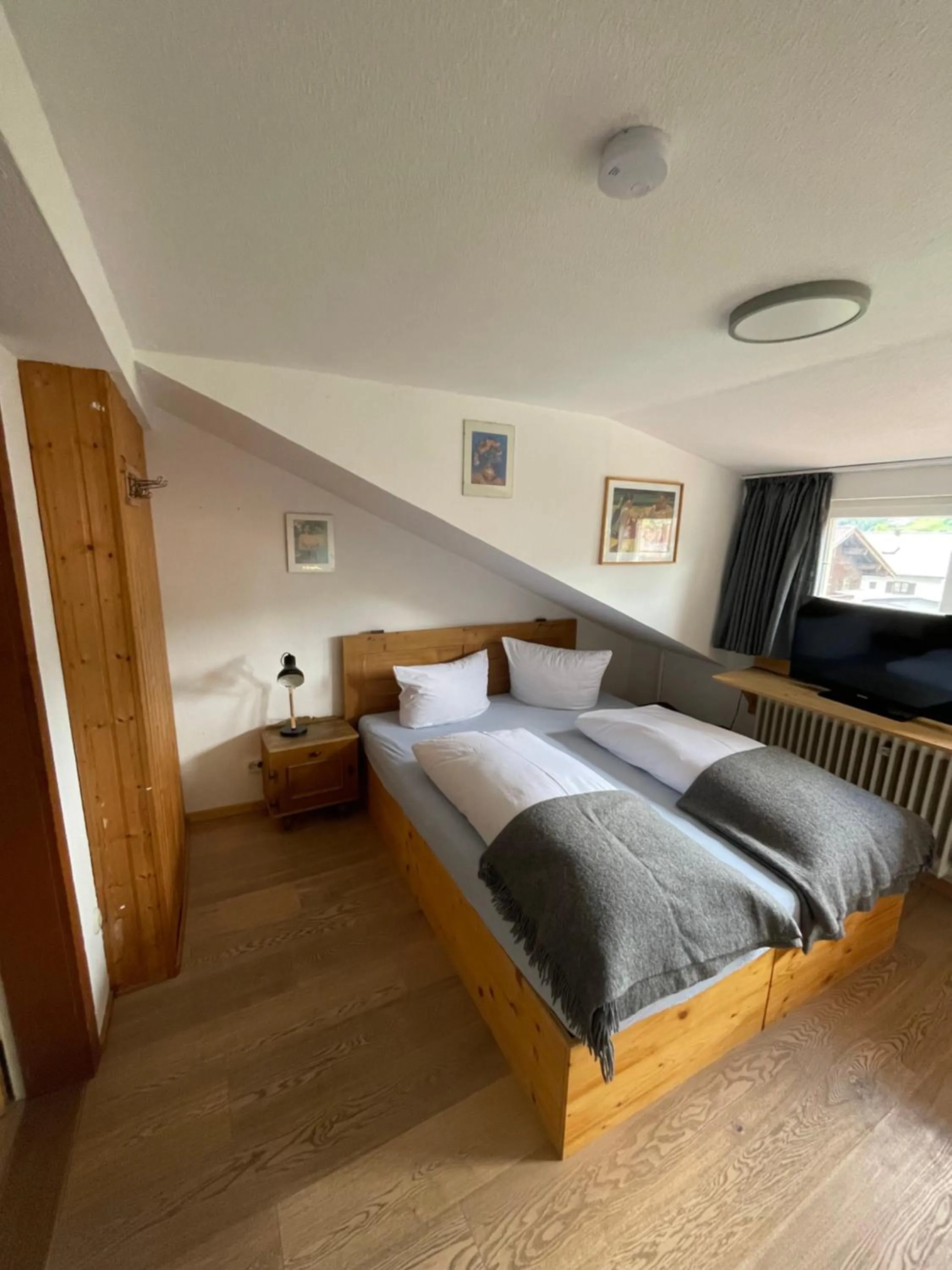 Bed in Drachenfels