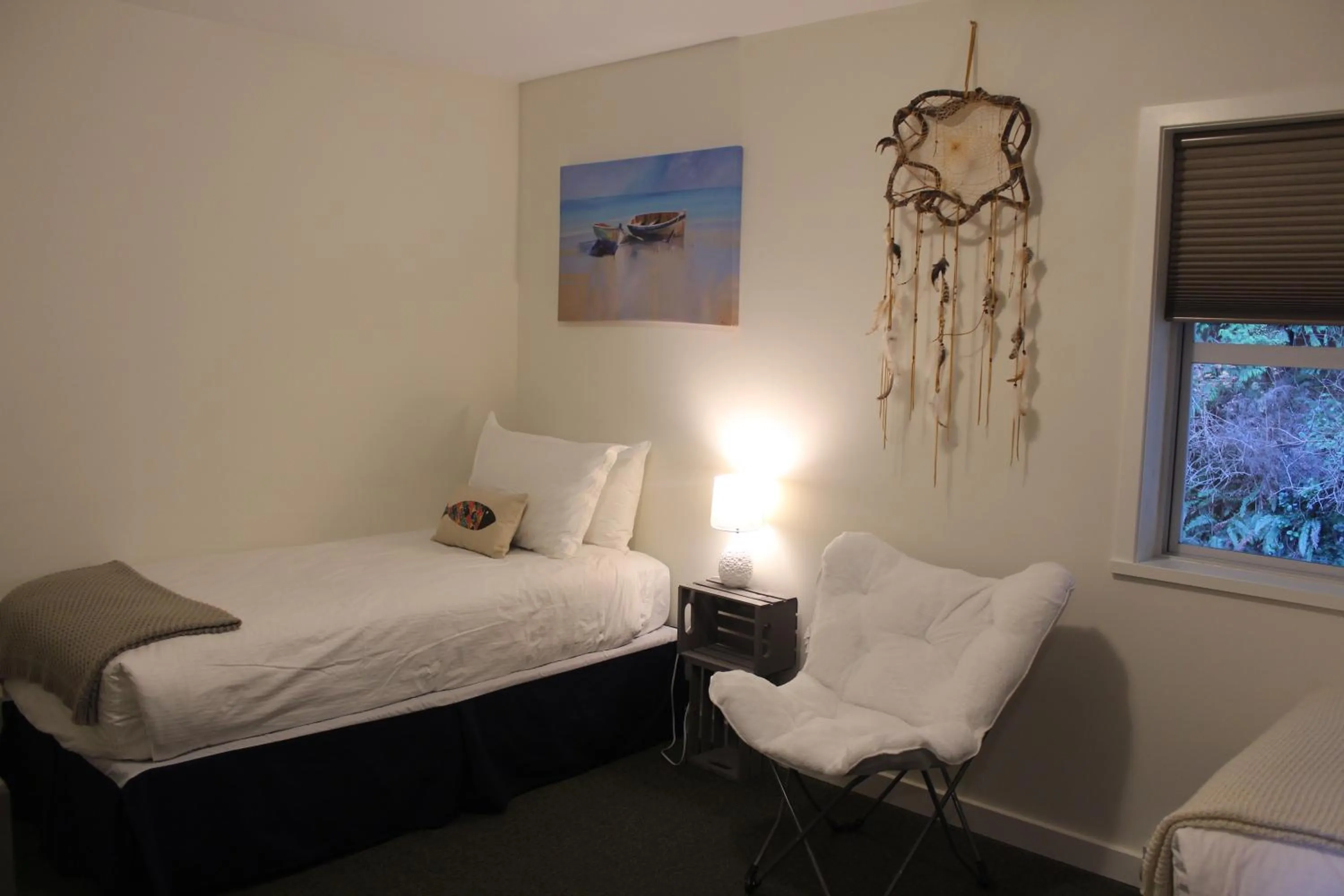 Bedroom, Bed in Siennas Harbour House