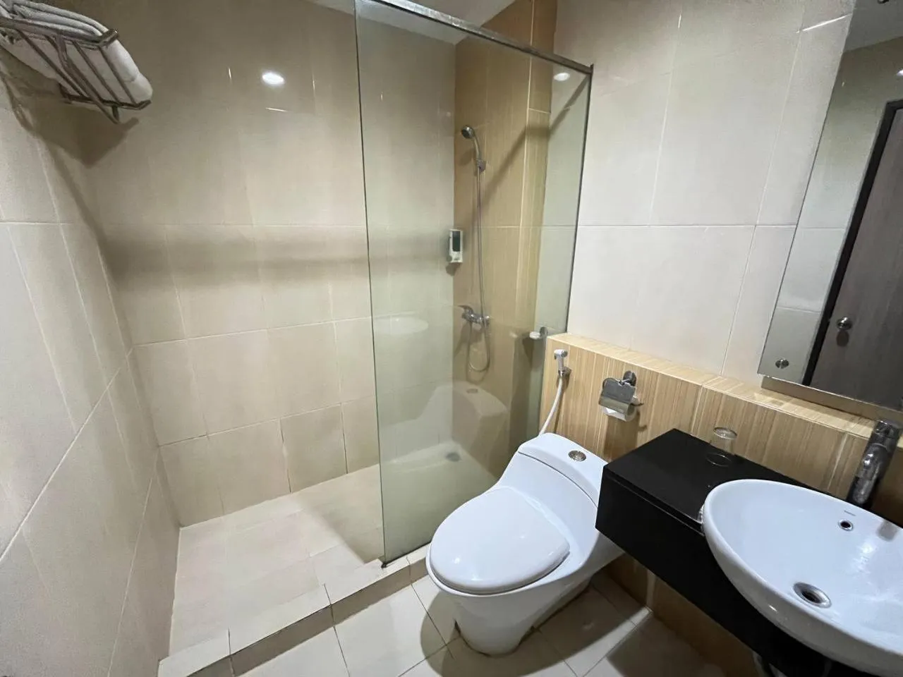 Shower in Manise Hotel